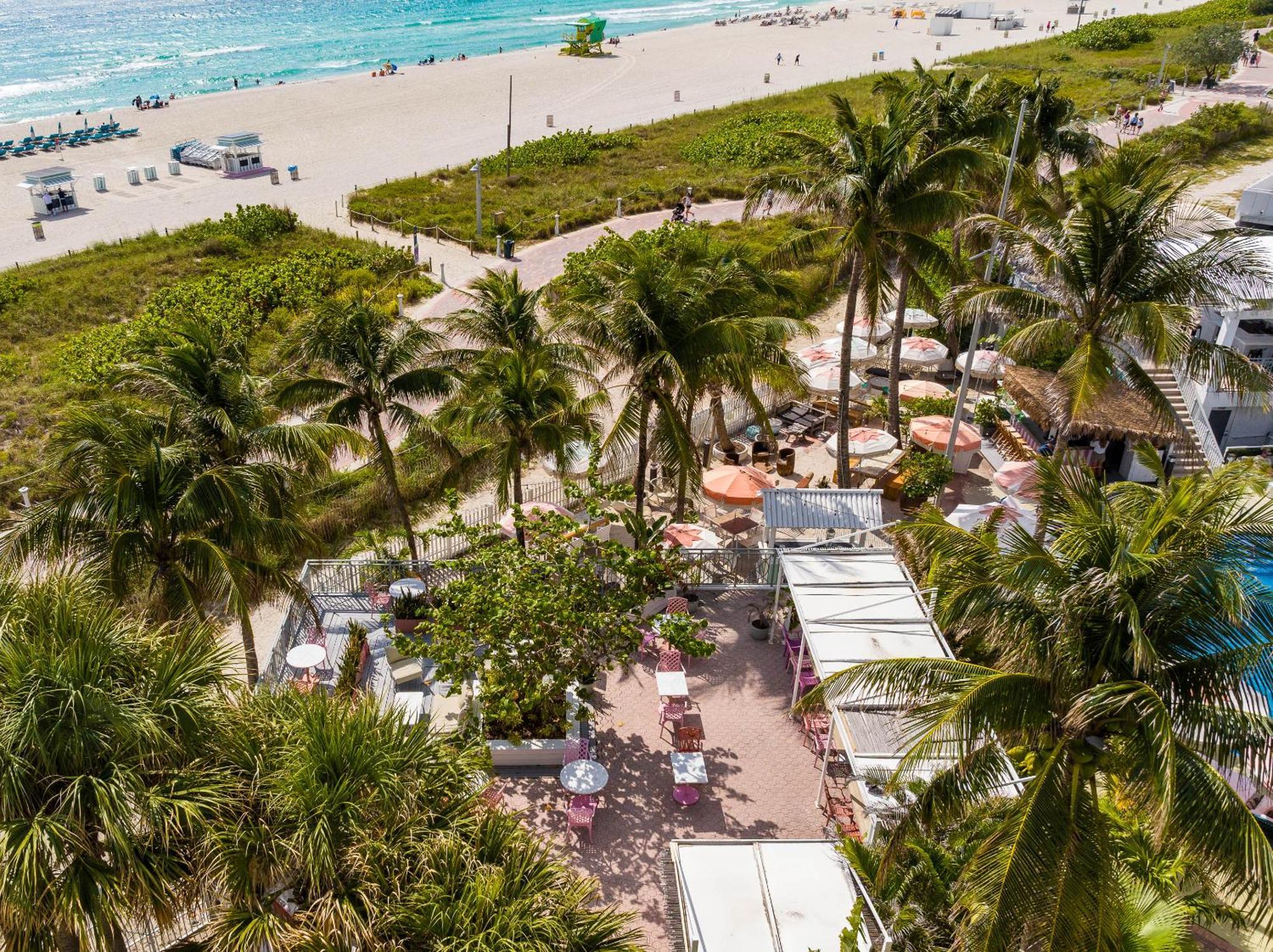 Hotel The Savoy & Beach Club 4*