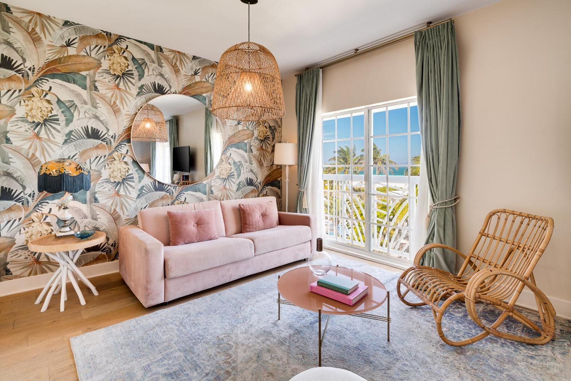The Savoy & Beach Club 4* Miami Beach