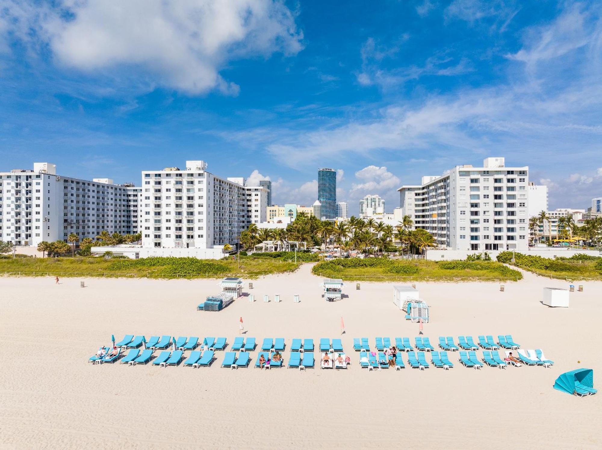 Hotel The Savoy & Beach Club