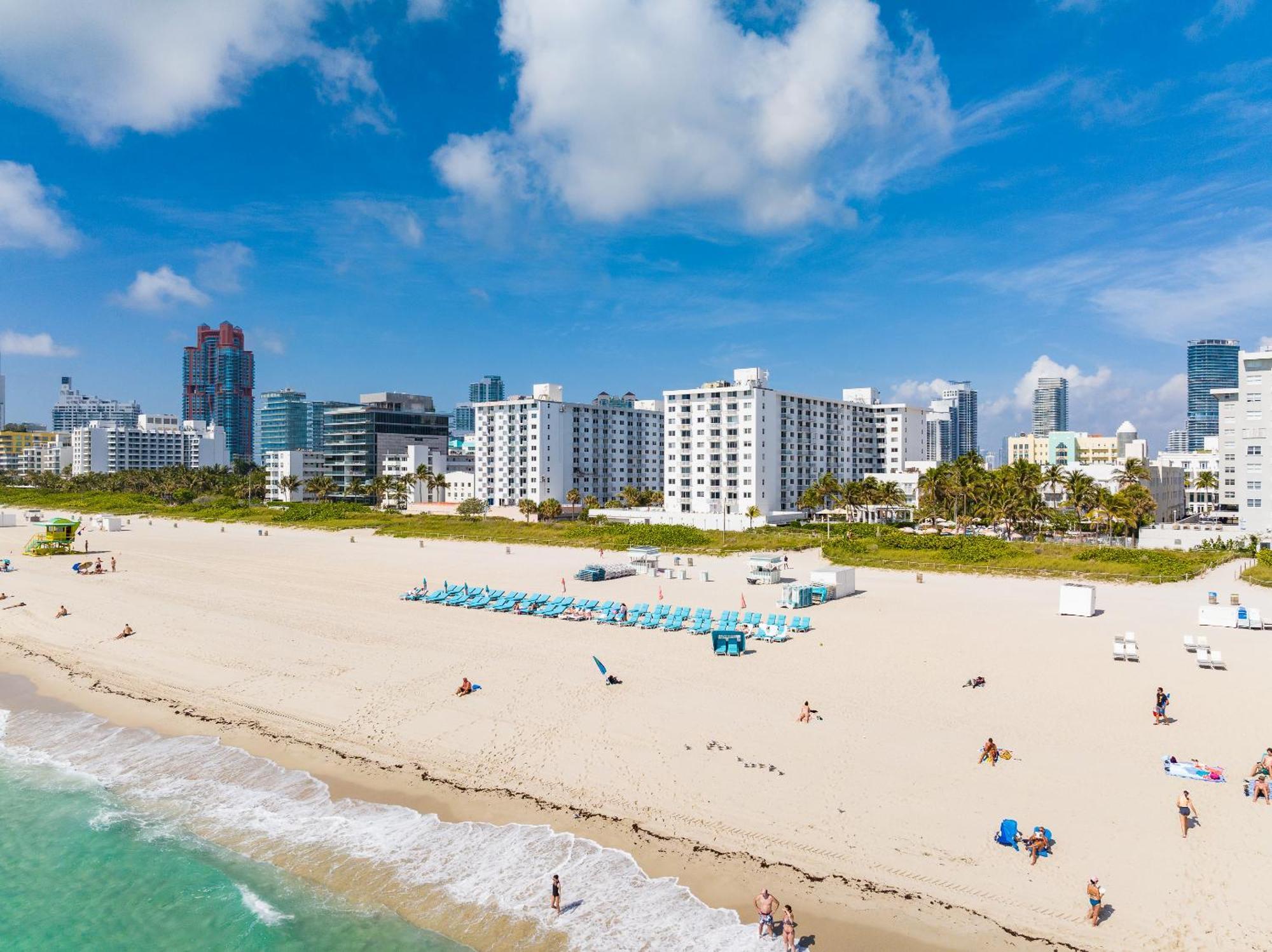 The Savoy & Beach Club 4* Miami Beach