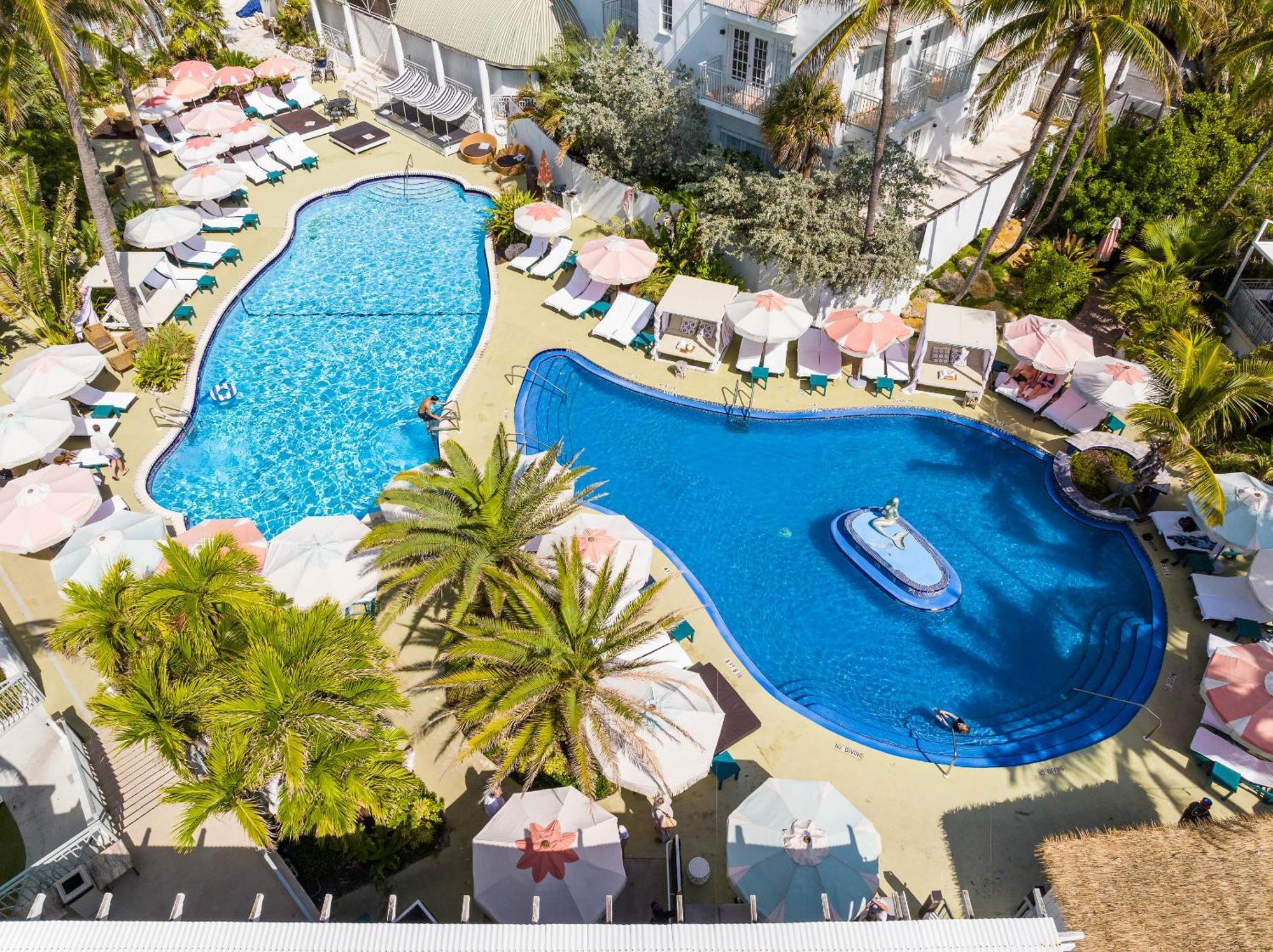 The Savoy & Beach Club Hotel Miami Beach