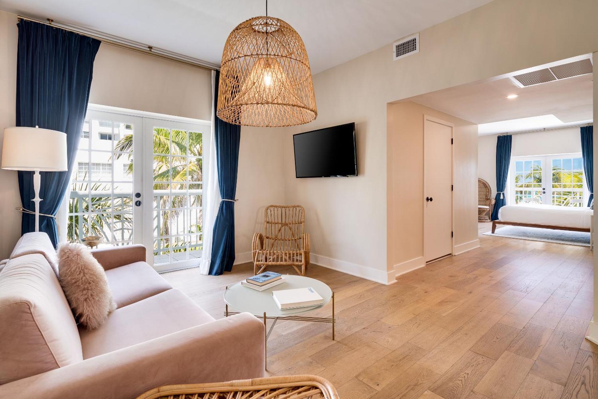 The Savoy & Beach Club 4* Miami Beach