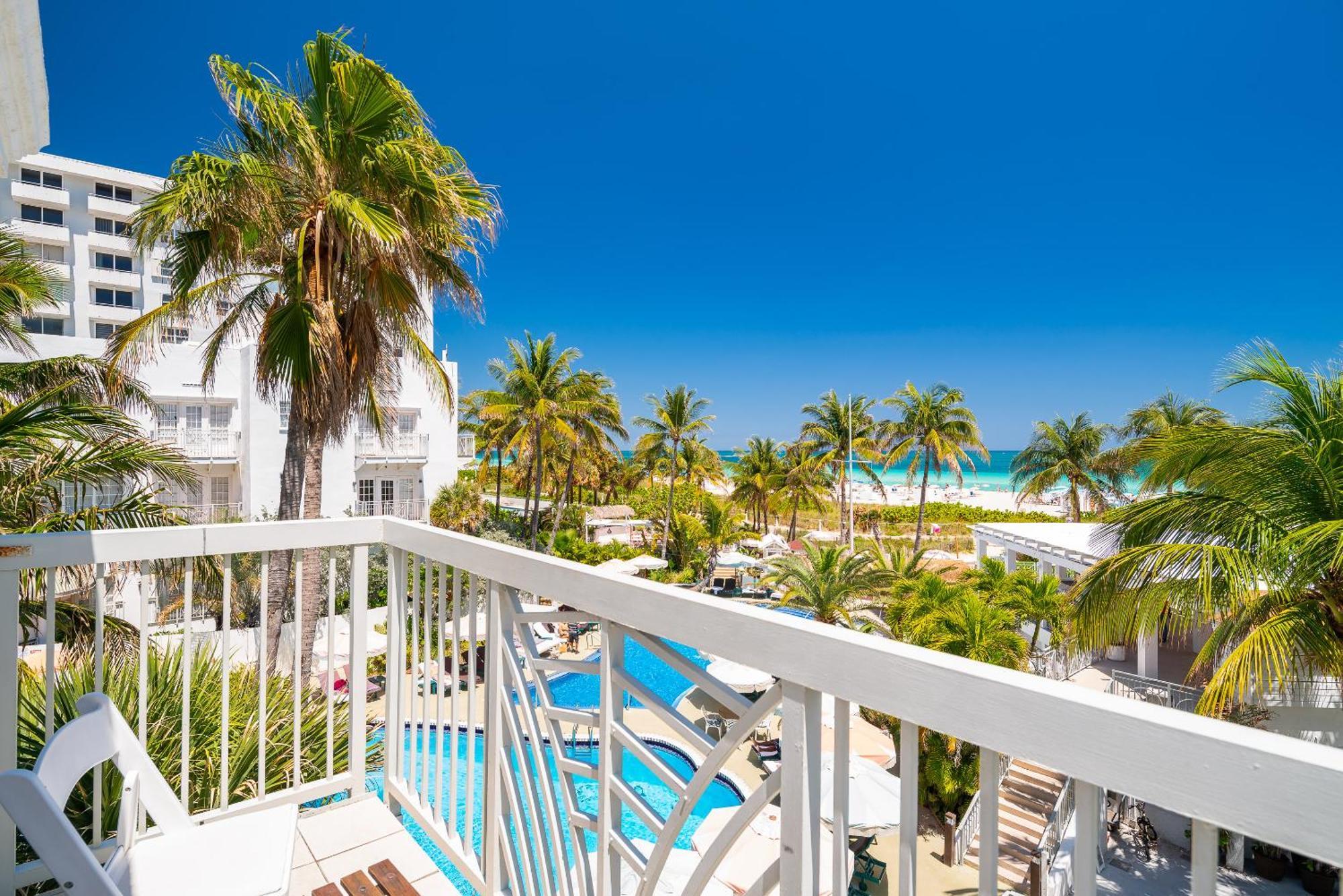 The Savoy & Beach Club Hotel Miami Beach