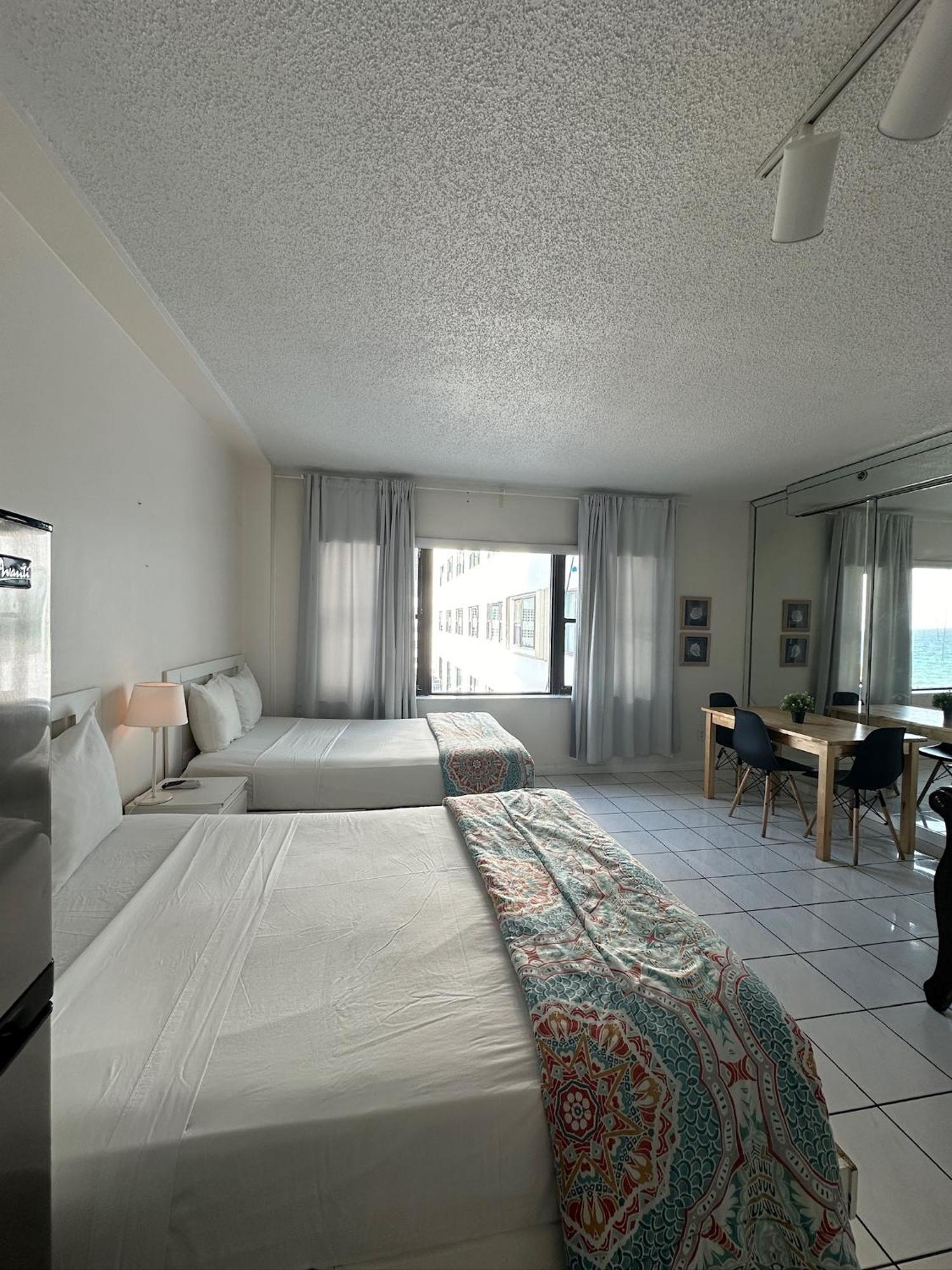 Casablanca On The Apartment Miami Beach