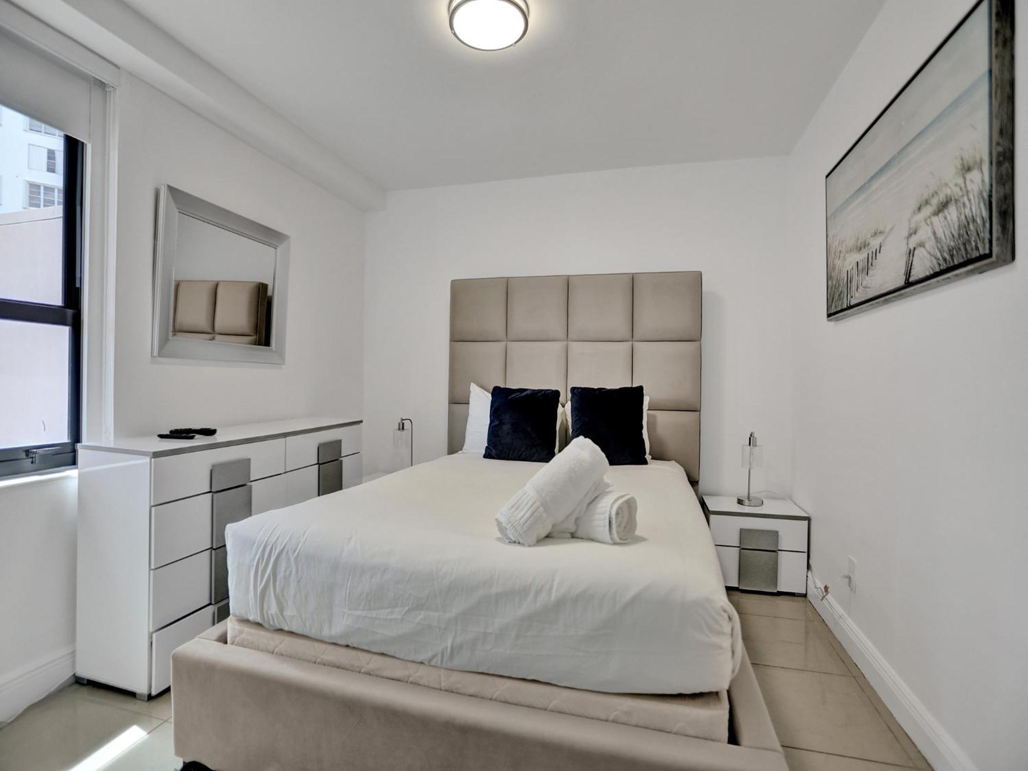 Apartment Oceanfront Service 411