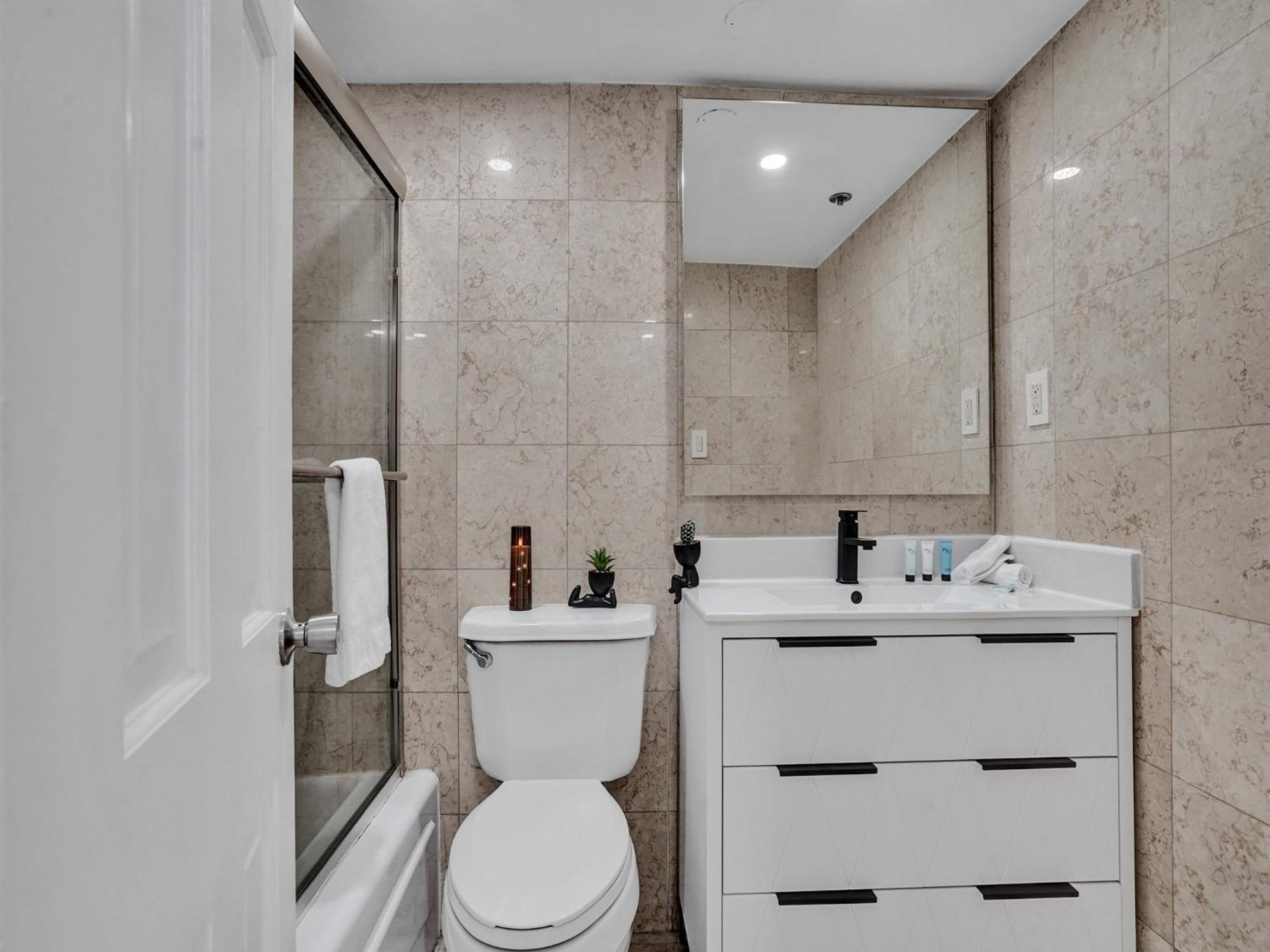 Oceanfront Retreat Service 502