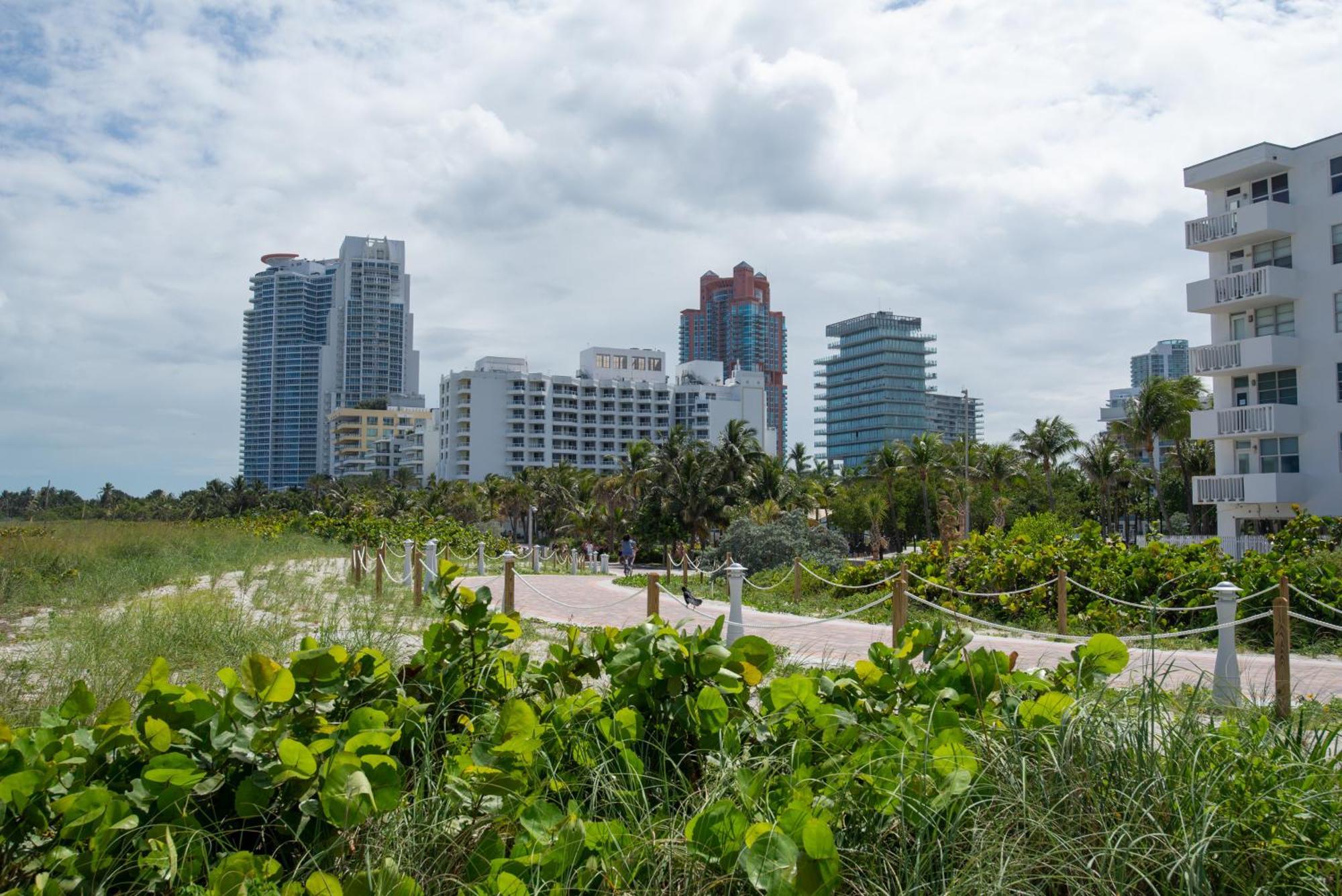 Ocean Drive Hotel