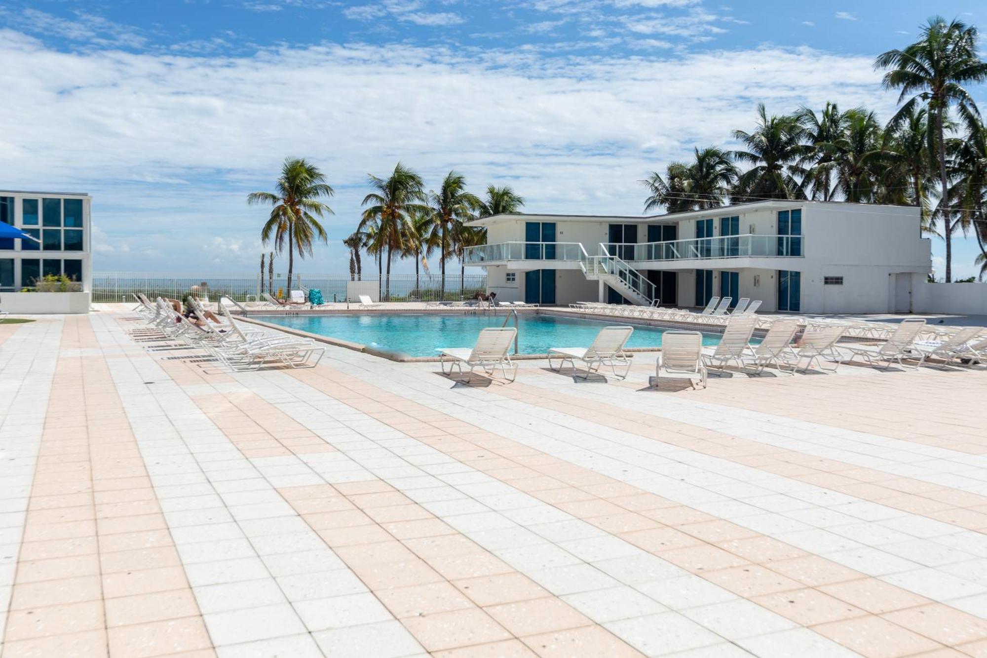 Aparthotel Girasole