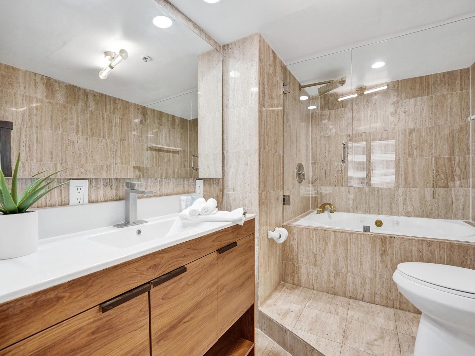 Amazing Ocean View Service 607 Apartment Miami Beach