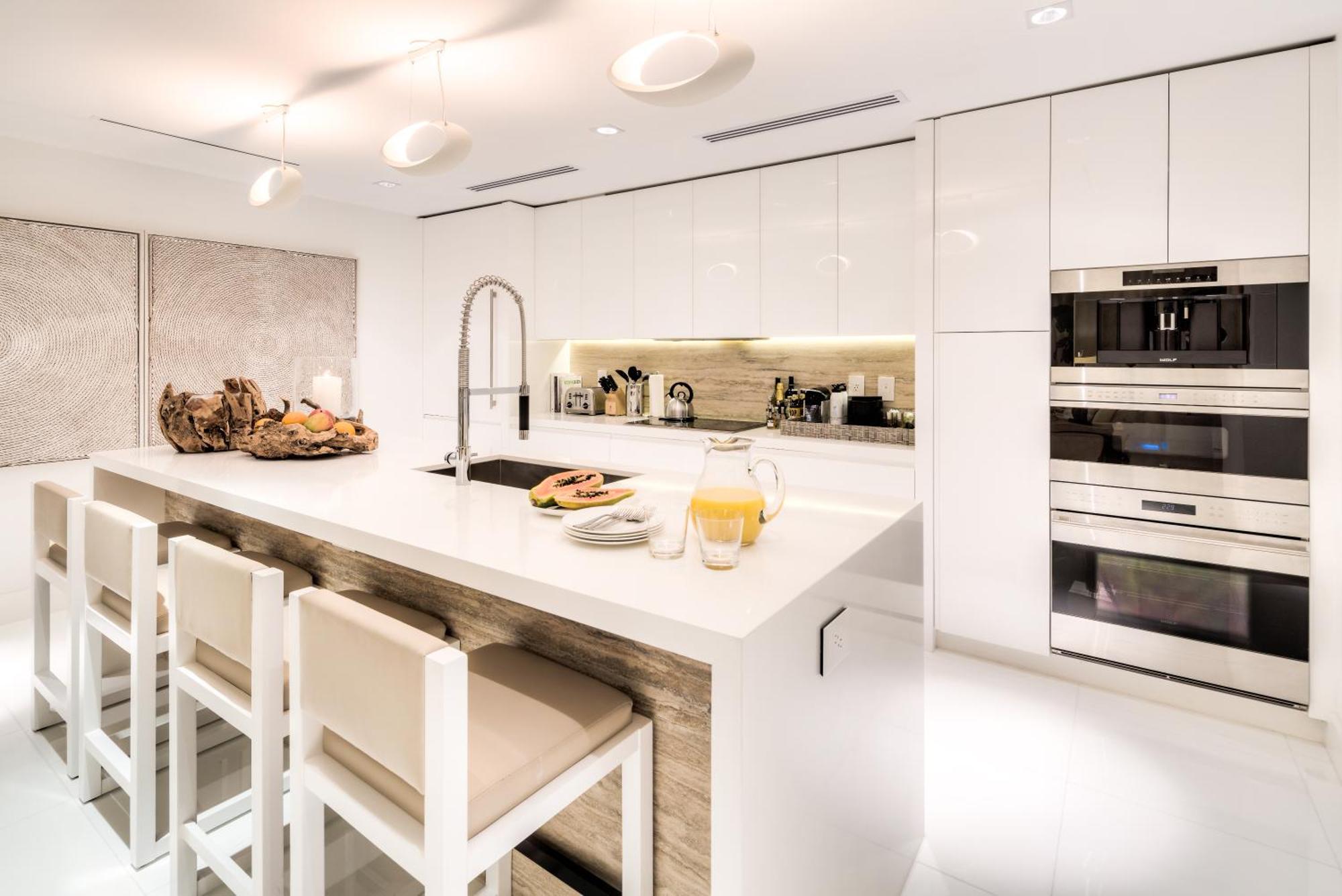 Ultra Luxe Direct Ocean Penthouse At 1 Resort *