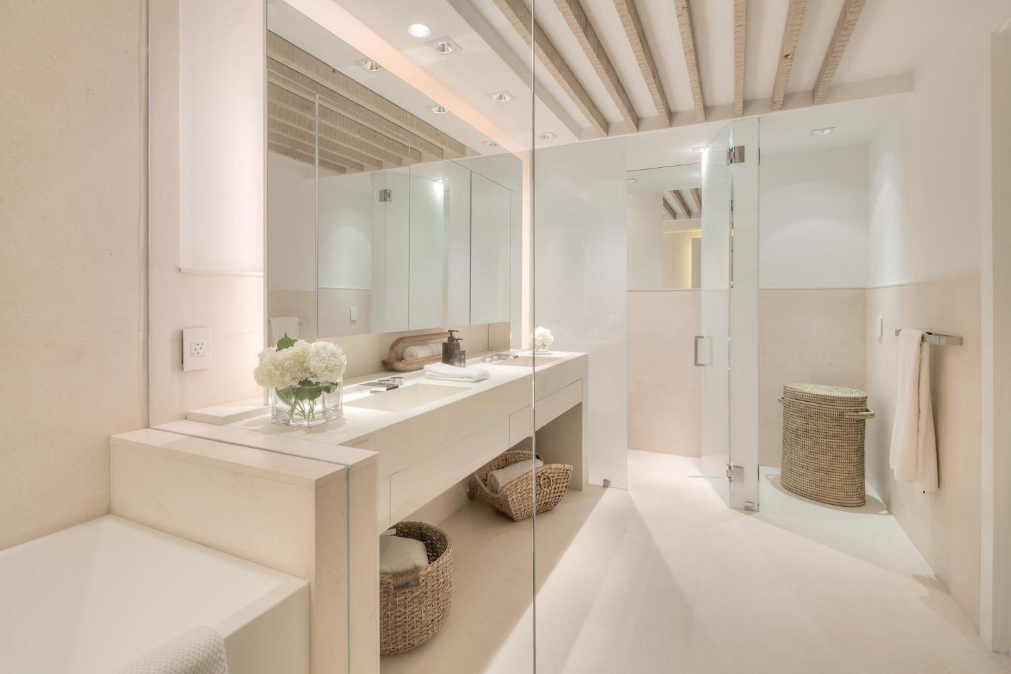 Ultra Luxe Direct Ocean Penthouse At 1 Resort *