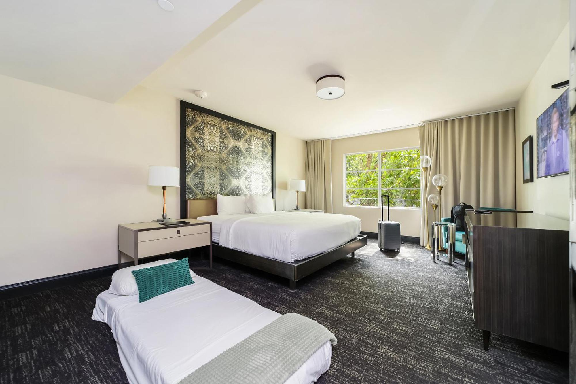Venezia Miami Beach