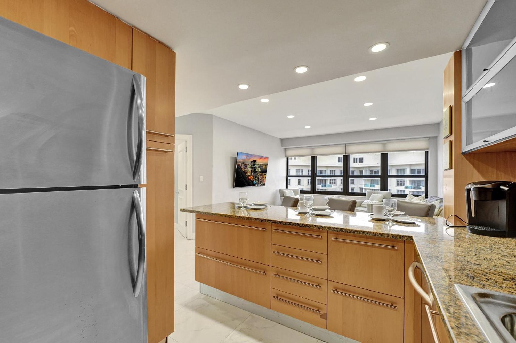Luxury Penthouse 3br 3ba Oceanfront Ph7 * Miami Beach
