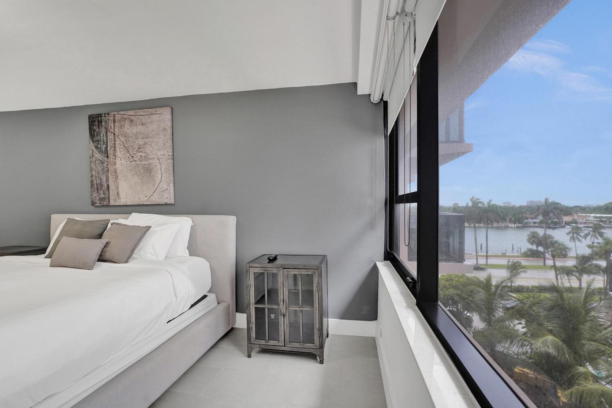 Apartment Ocean View Elegant 2bdr 2ba Access 714 *