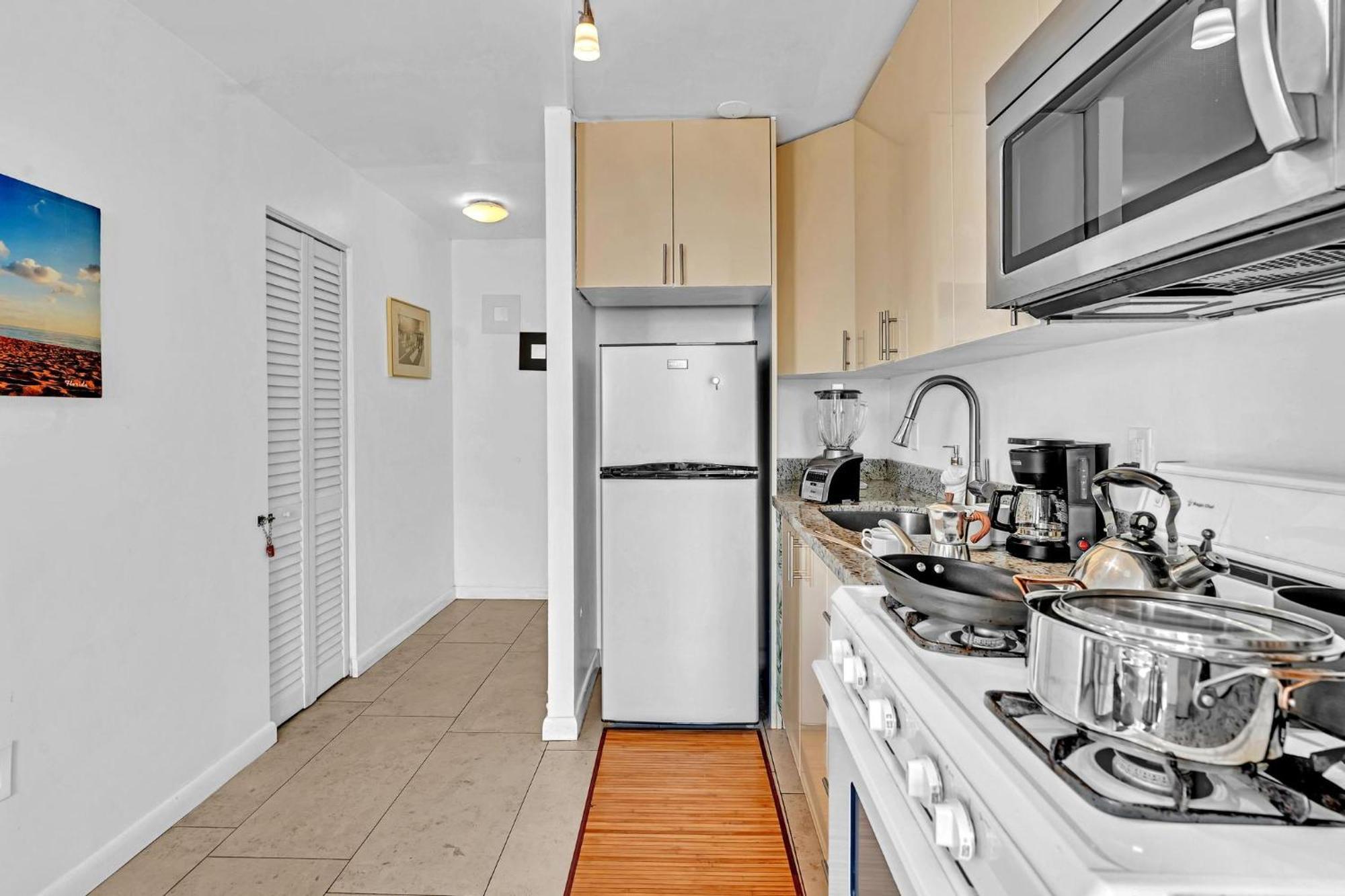 Lovely In The Heart Of South Apartment