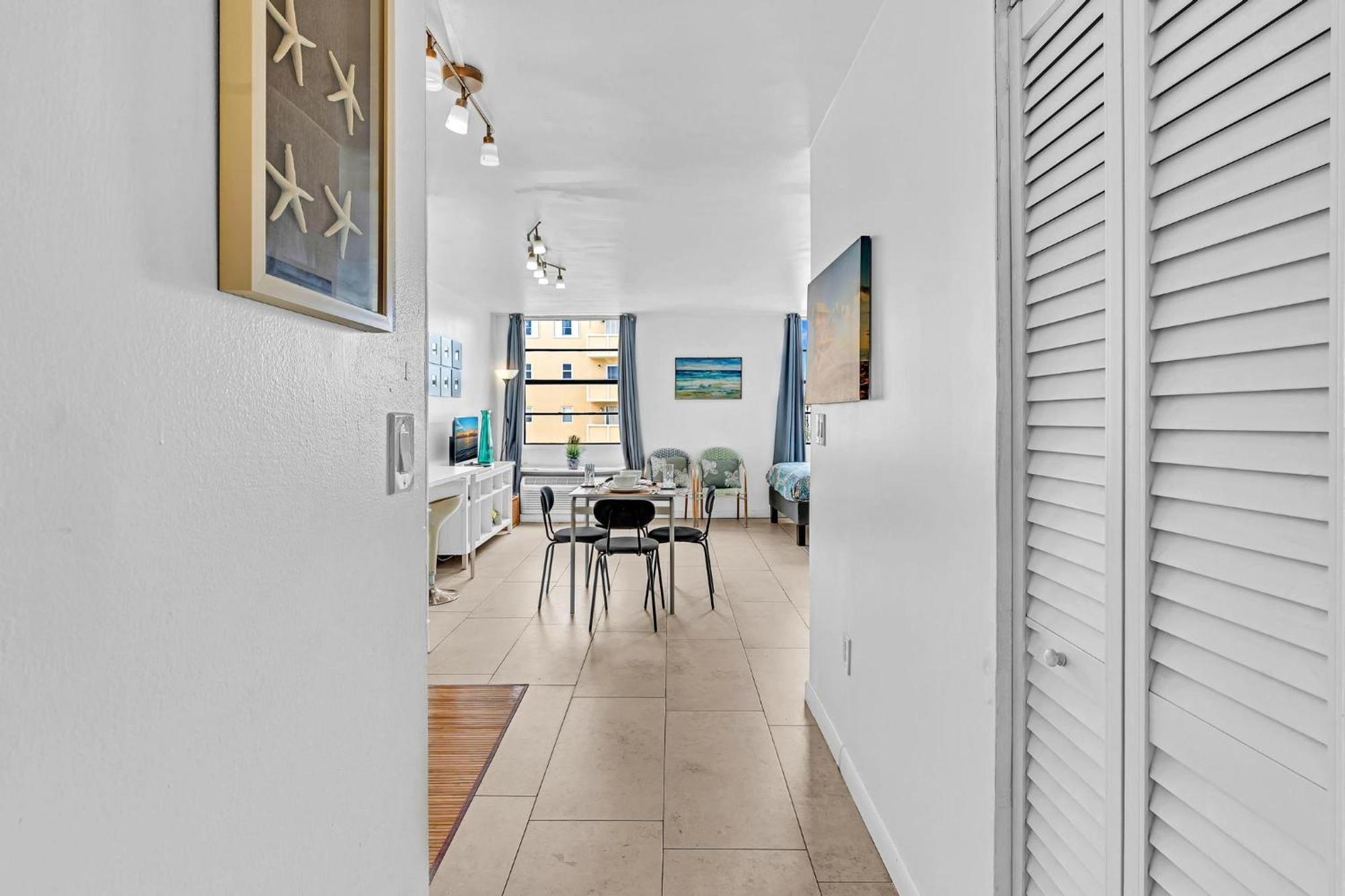Lovely In The Heart Of South Miami Beach