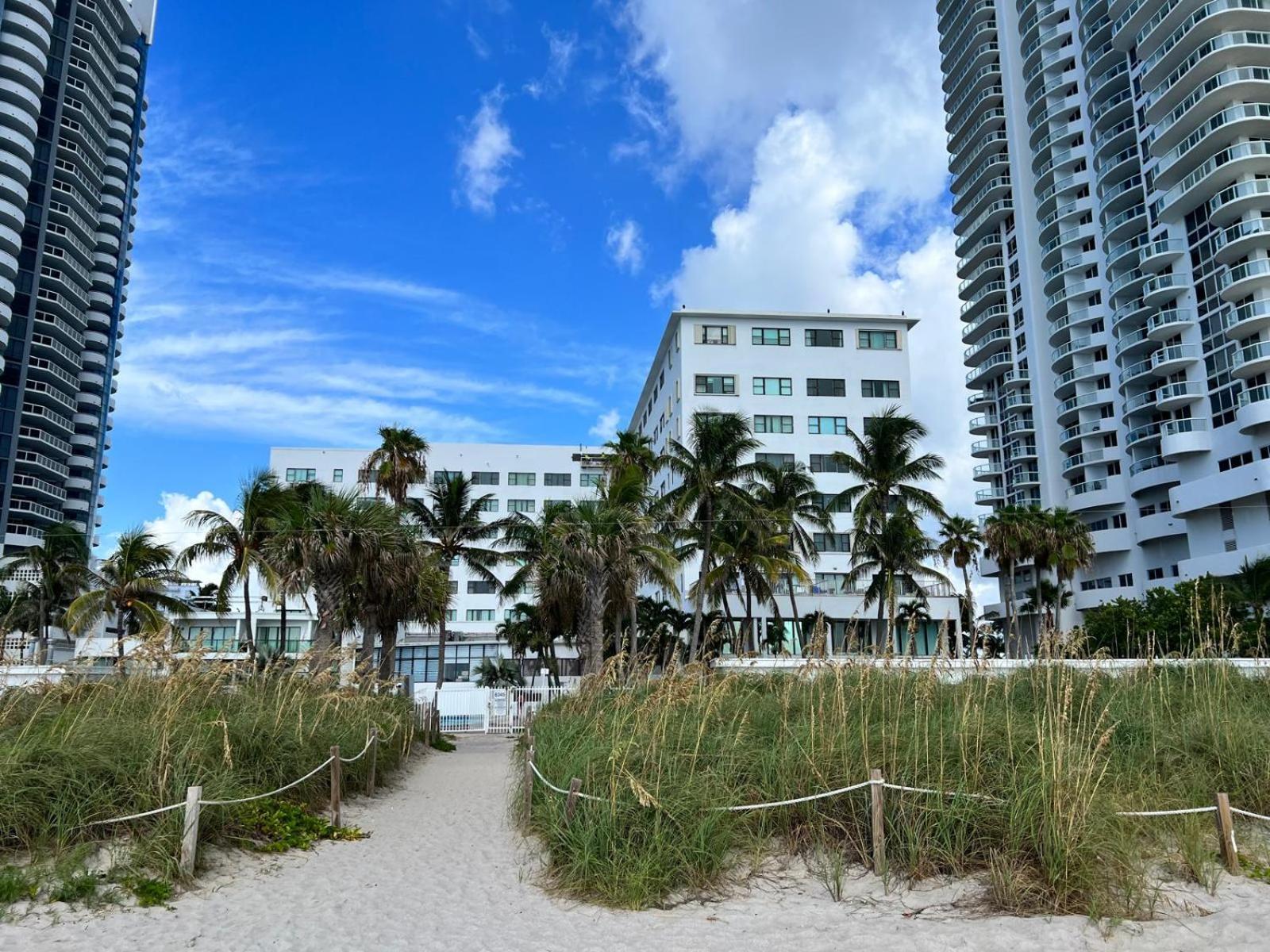 Casablanca Miami Apartment *