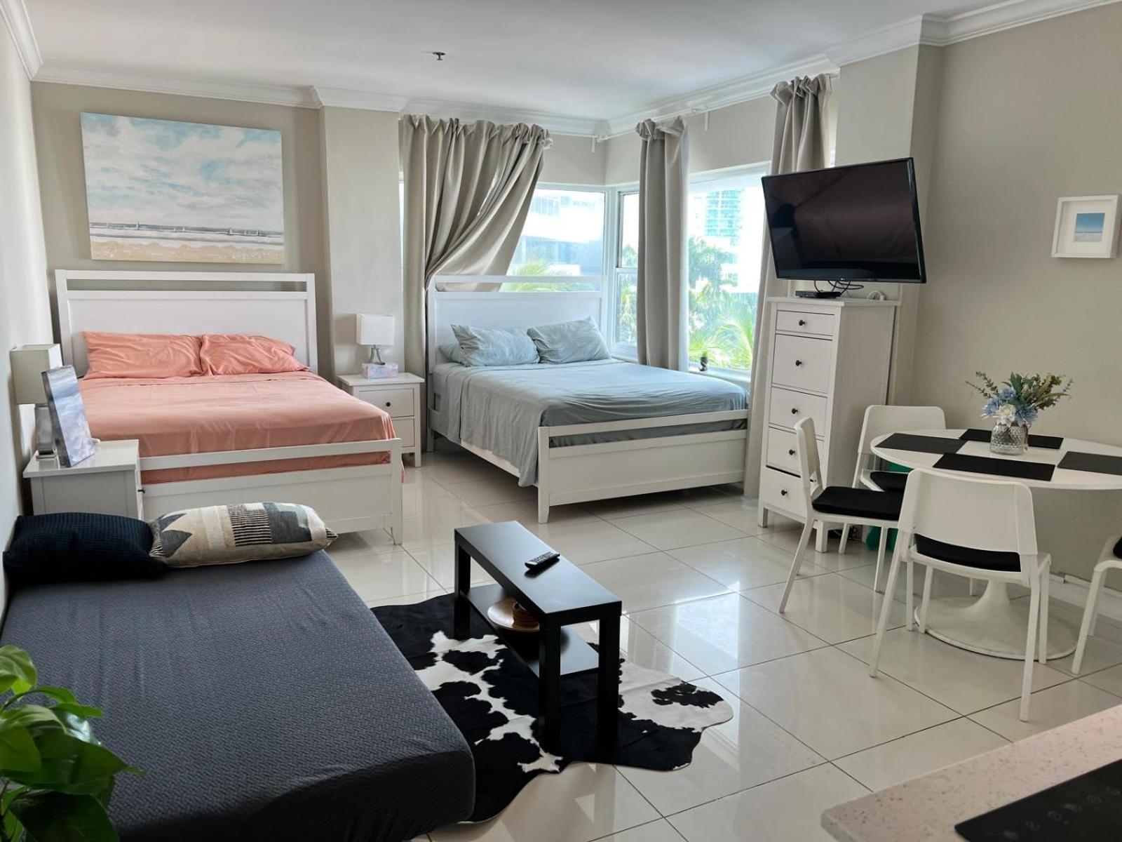 Casablanca Miami Apartment *