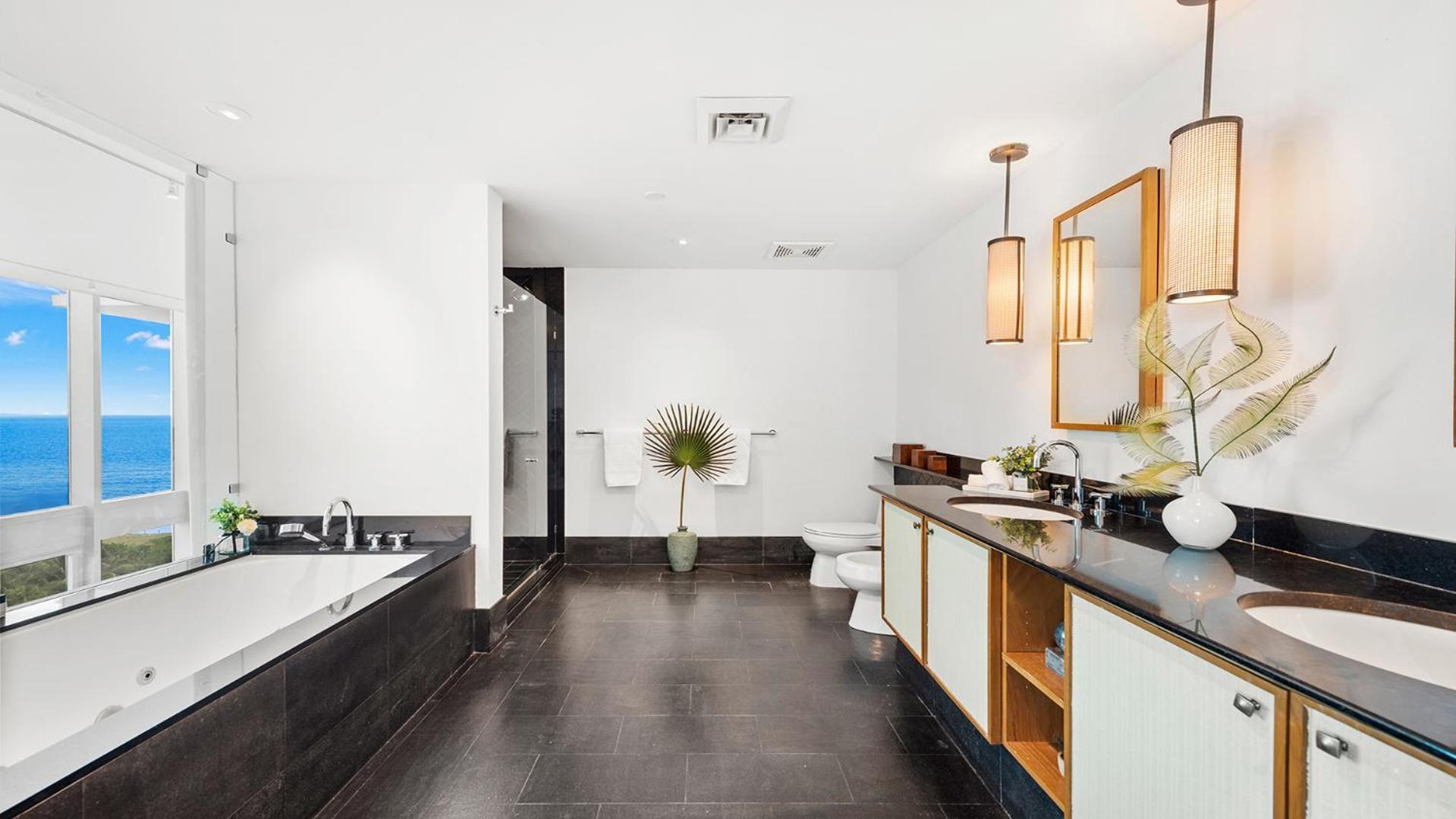 Oceanview Private Townhouse At The Setai 1505-thb