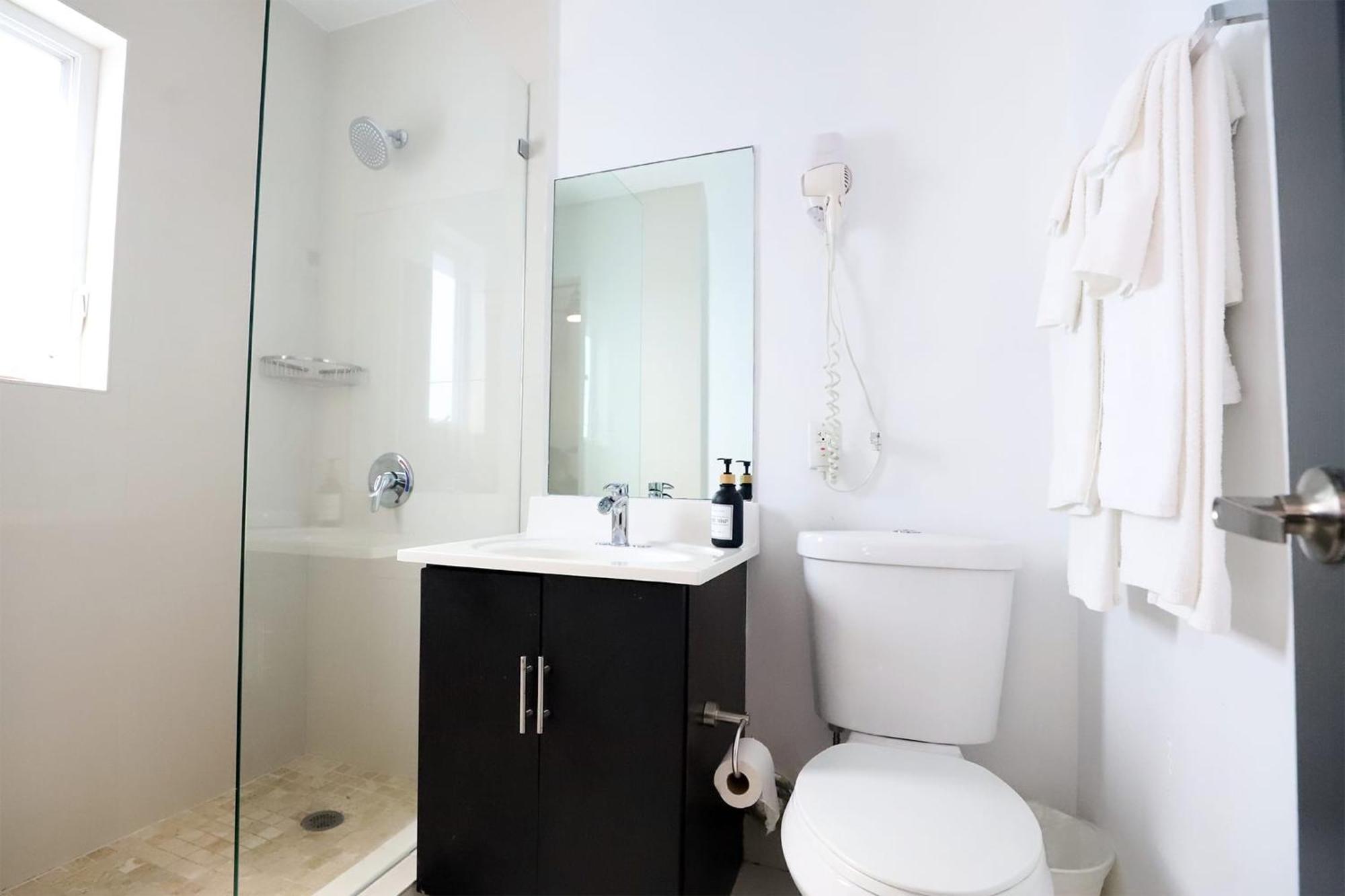 Steps To Sea Free Parking Pet & Family Friendly * Miami Beach