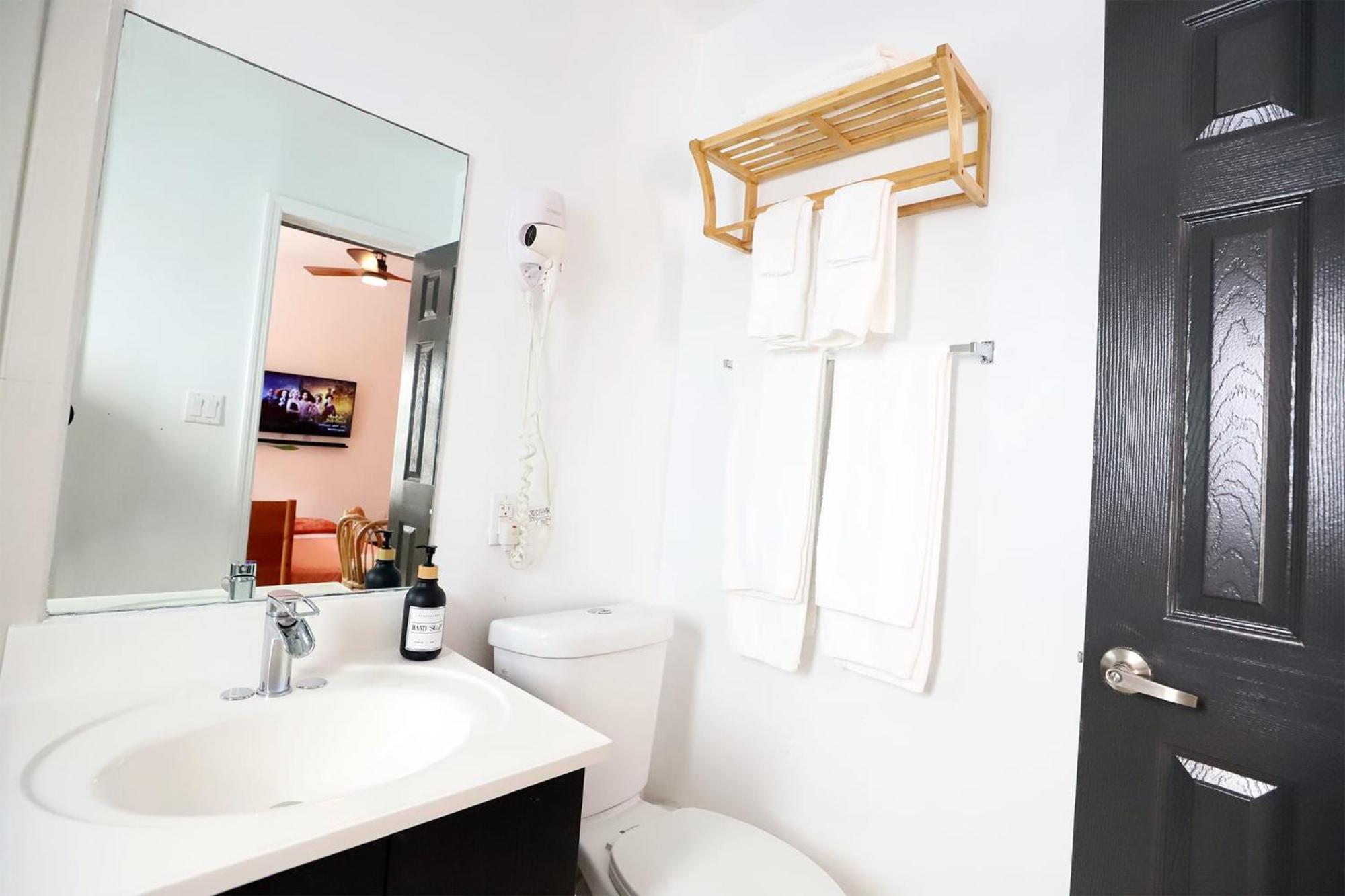 Steps To Sea Free Parking Pet & Family Friendly * Miami Beach