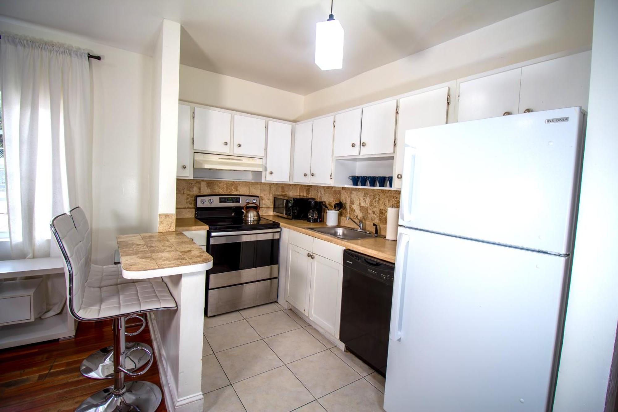 Apartment Hispaniola Part Of The Oasis Casita Collection Miami Beach