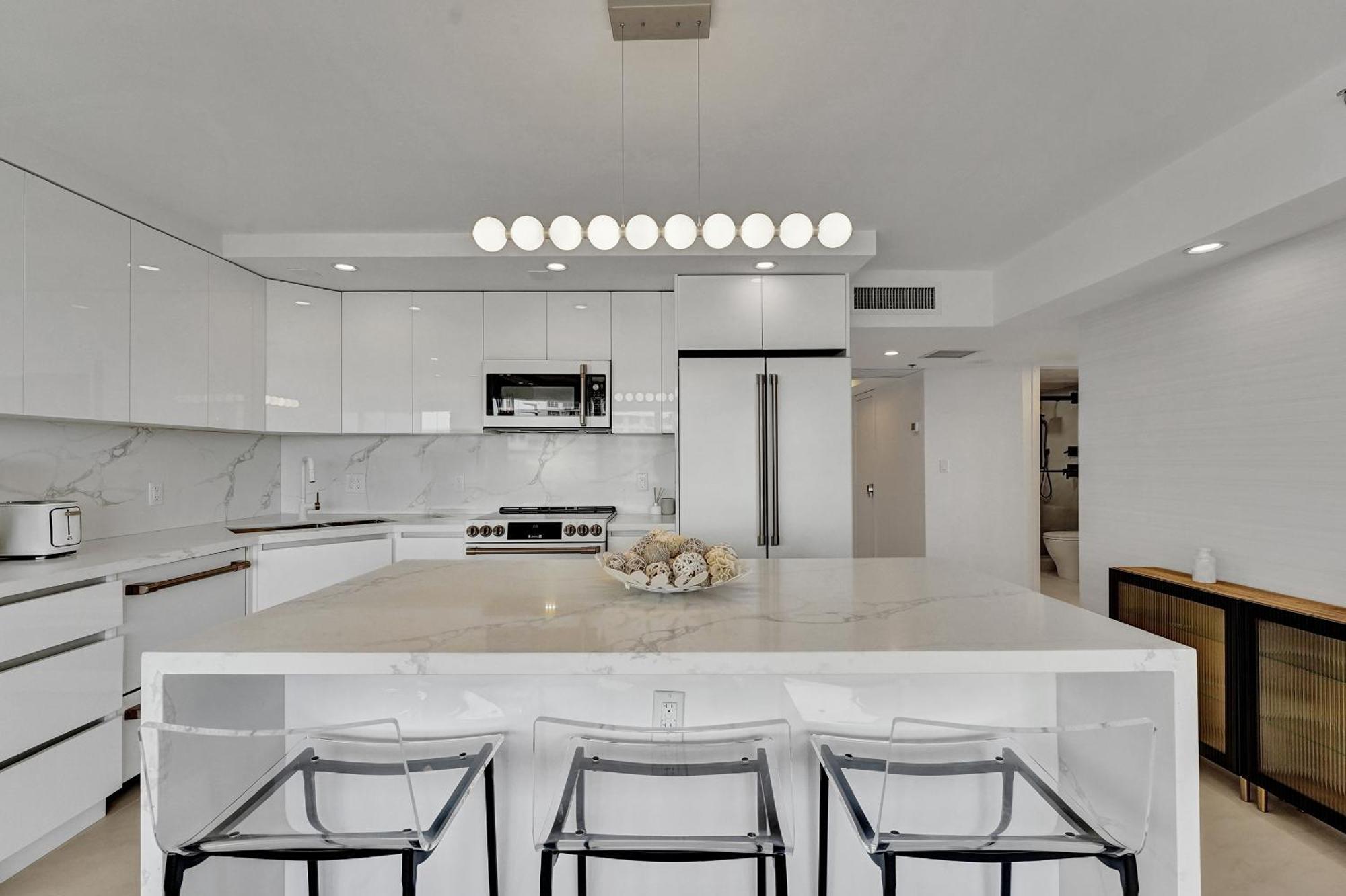 Beautiful Oceanfront 3bdr 801 Miami Beach