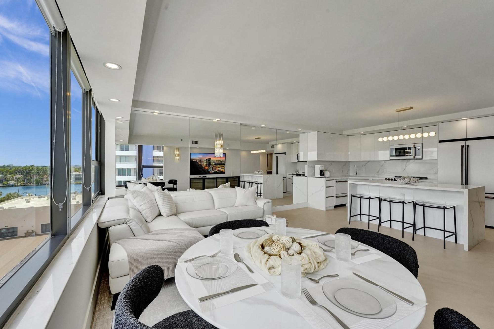 Apartment Beautiful Oceanfront 3bdr 801