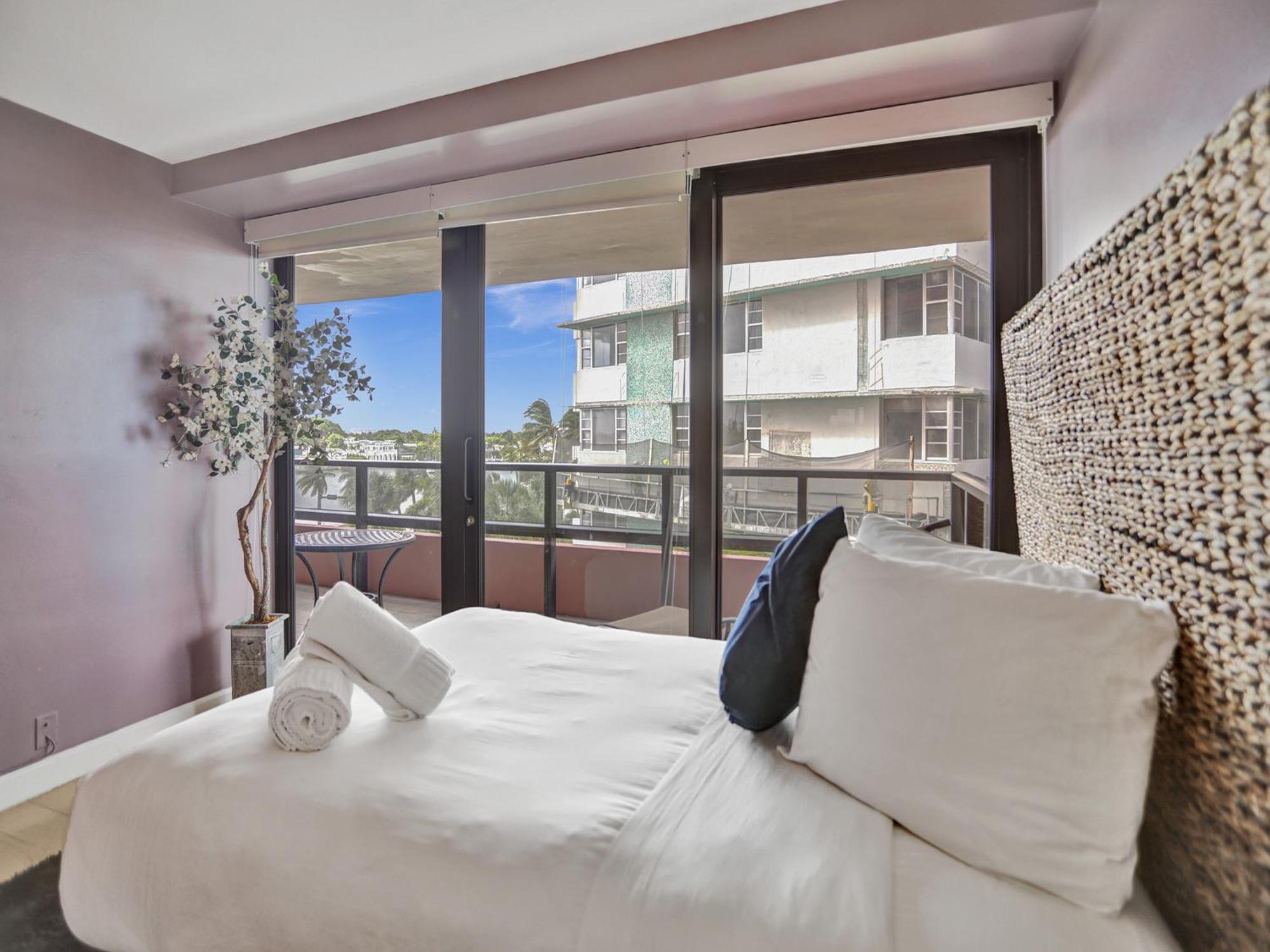 Apartment Ocean View Service And Pool 618 Miami Beach