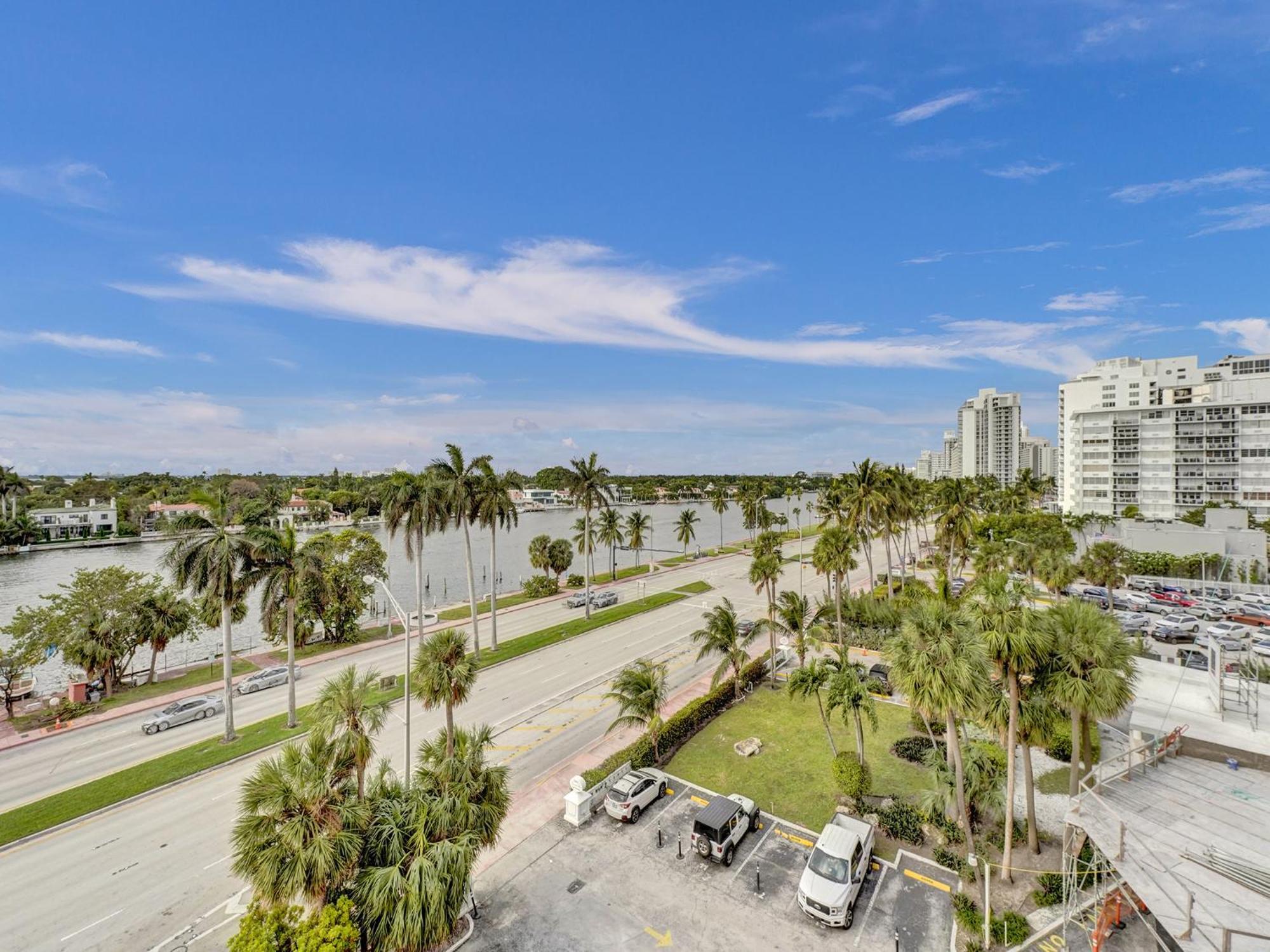 Huge 2bd Miami With Service - 720 * Miami Beach