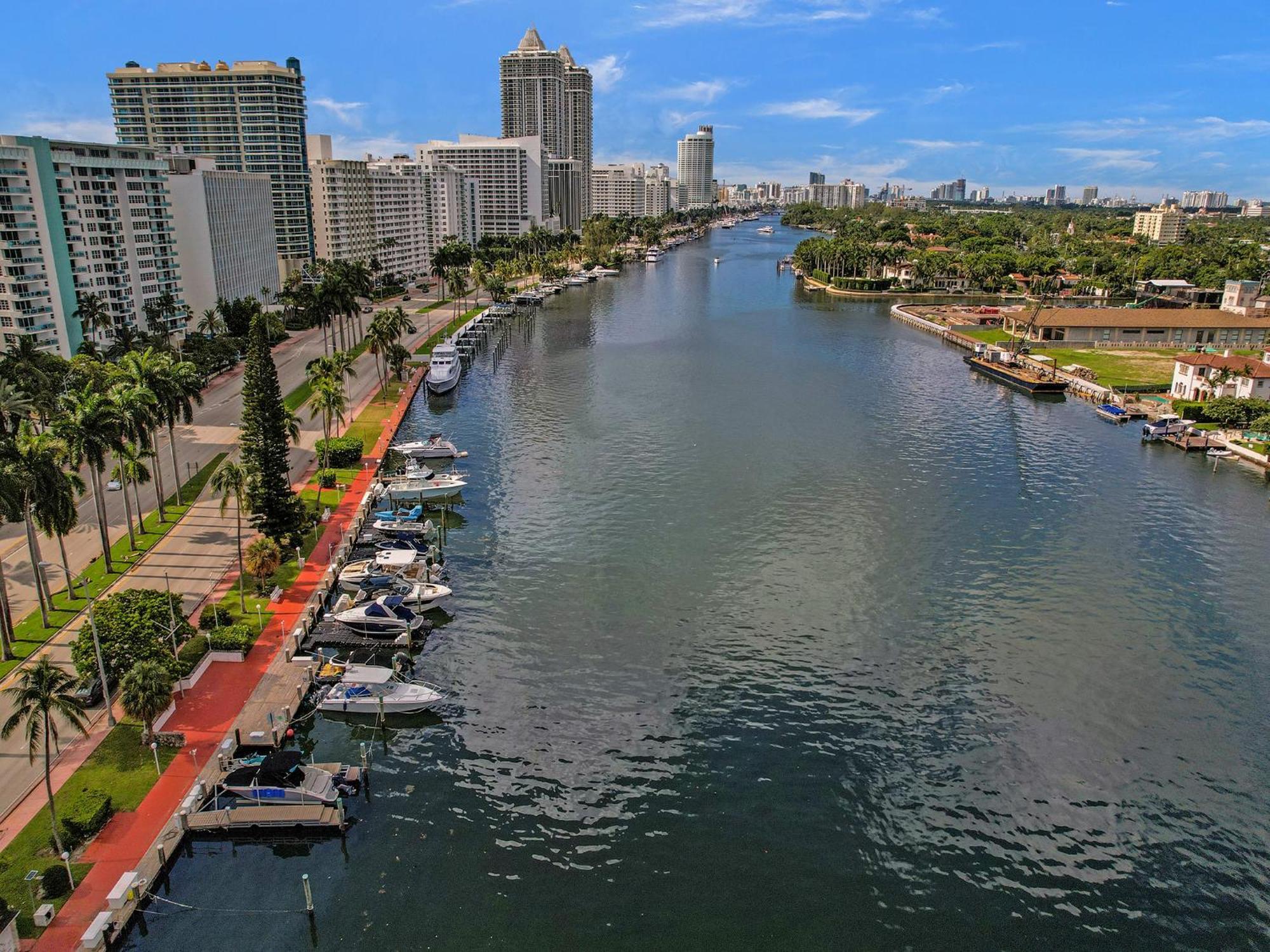 Apartment Huge 2bd Miami With Service - 720