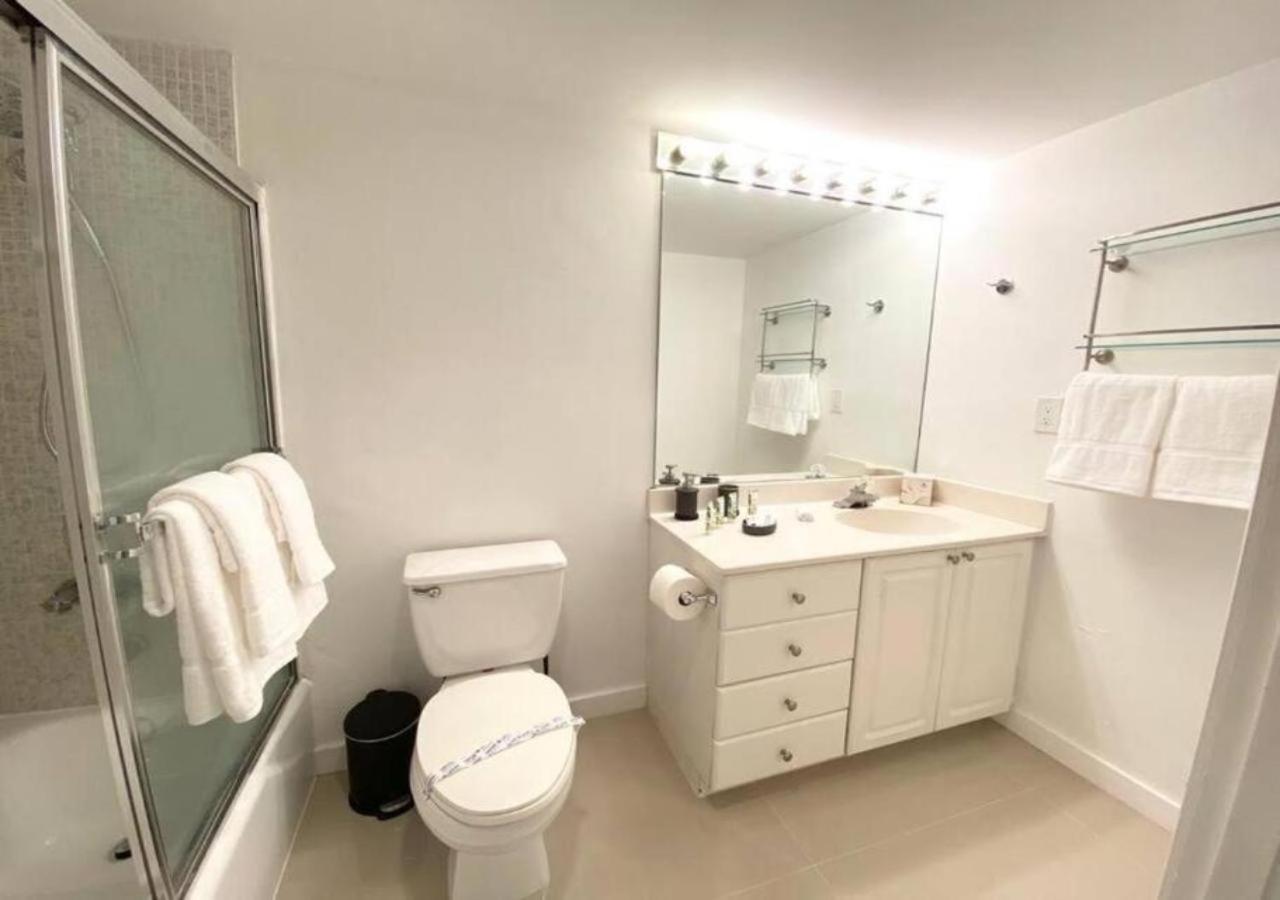 Zen Vacation Modern Penthouse Across Ocean * Miami Beach