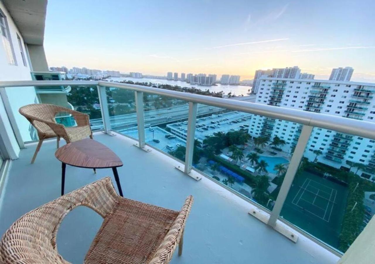 Holiday home Zen Vacation Modern Penthouse Across Ocean *