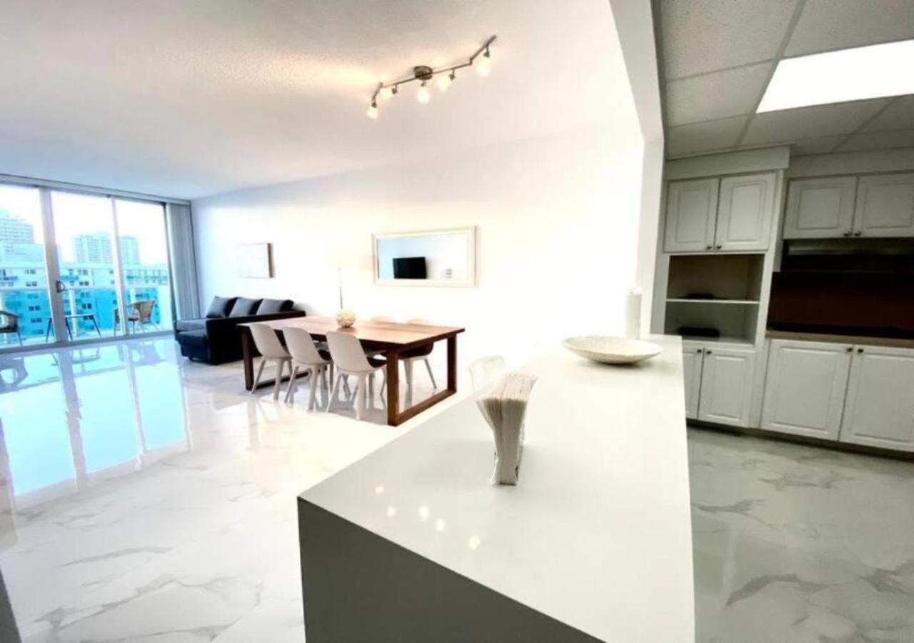 Holiday home Zen Vacation Modern Penthouse Across Ocean *