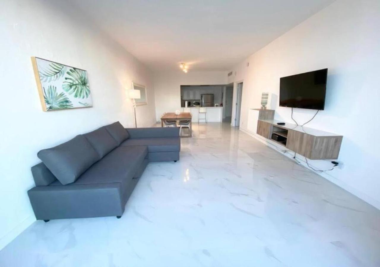 Holiday home Zen Vacation Modern Penthouse Across Ocean Miami Beach