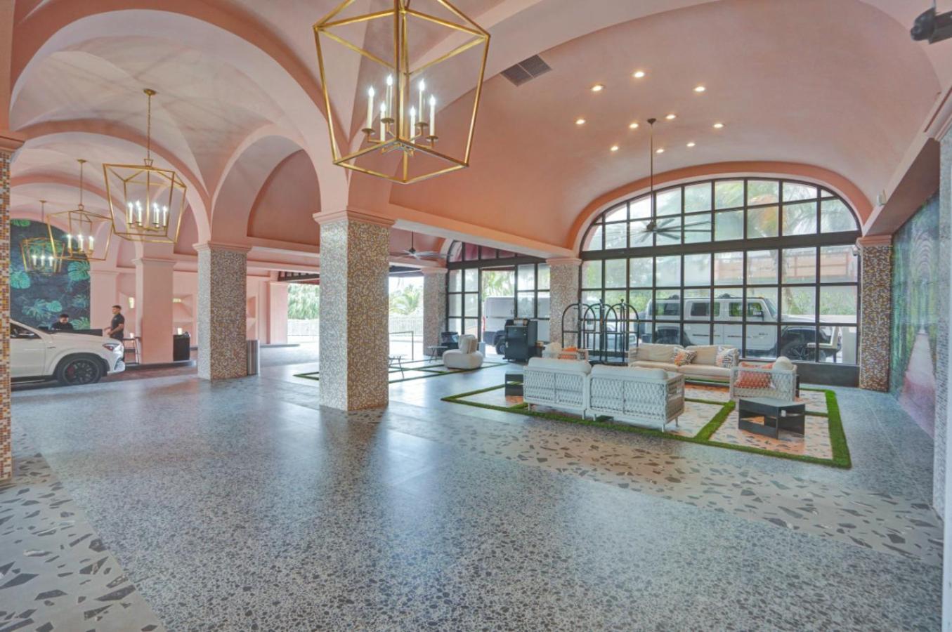 Apartment Charming Ocean View With Service 1516 *