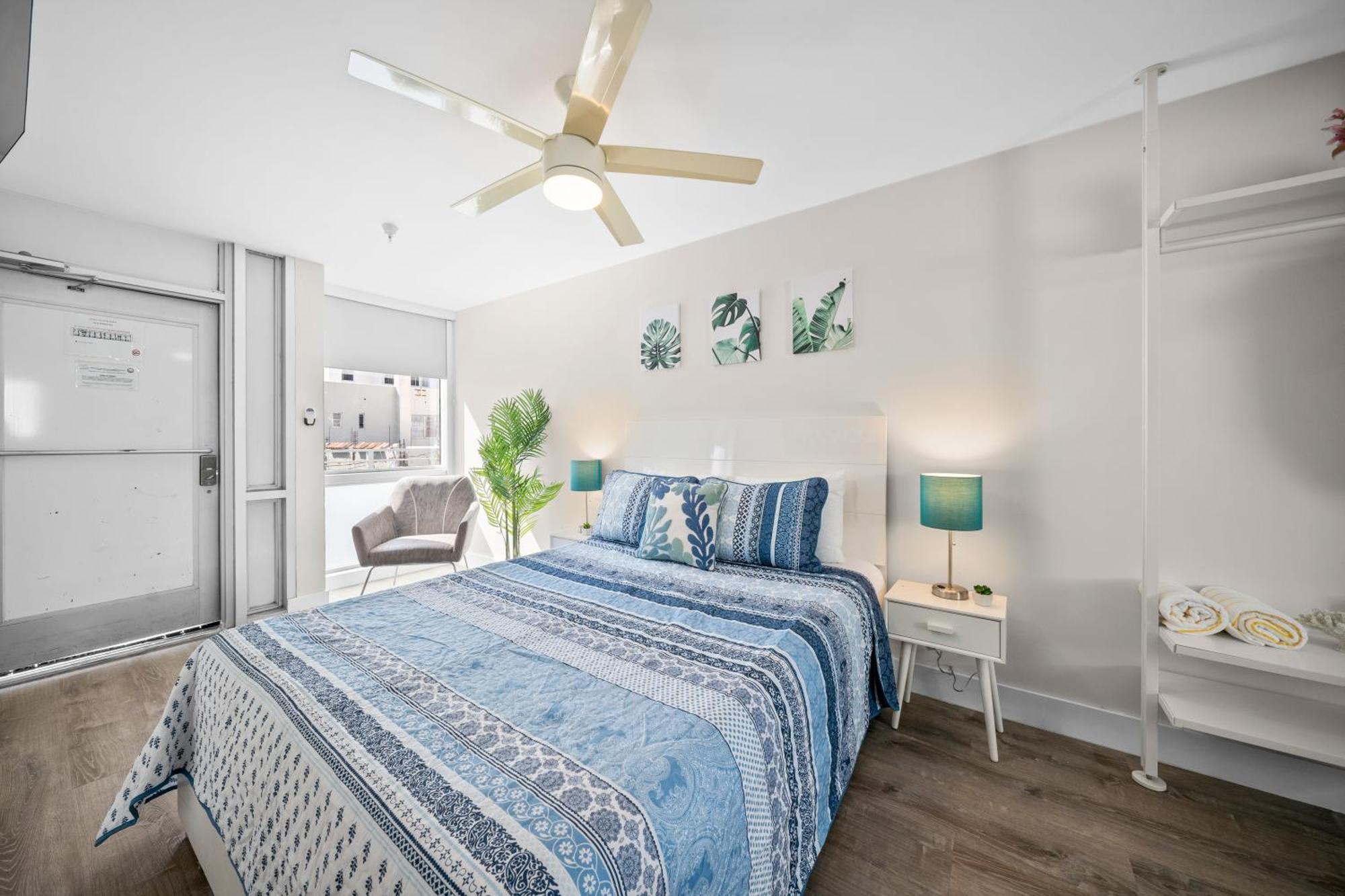 Apartment The Samantha By Lowkl *