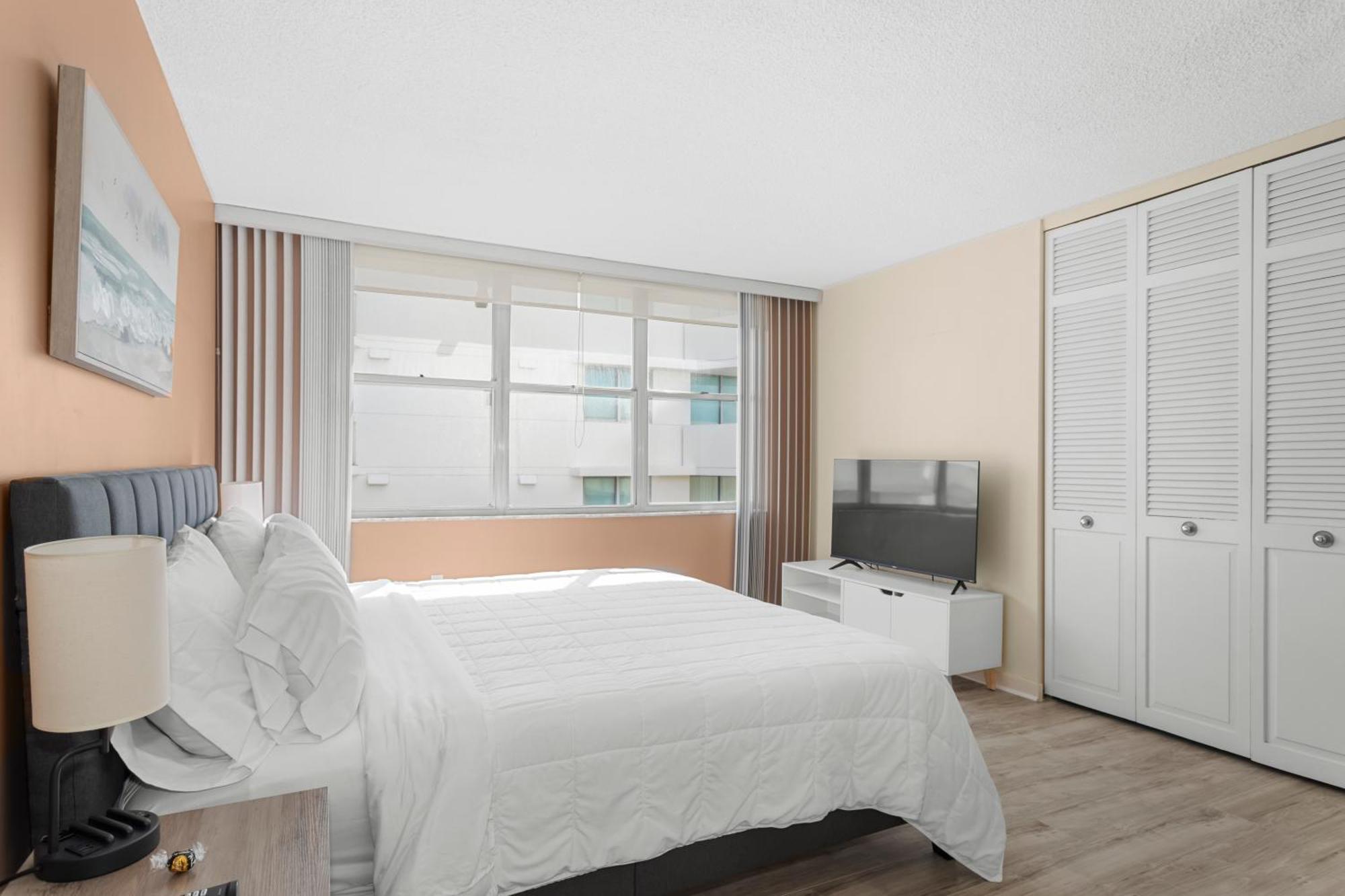Apartment Bay Harbor Sunset 5b Miami Beach