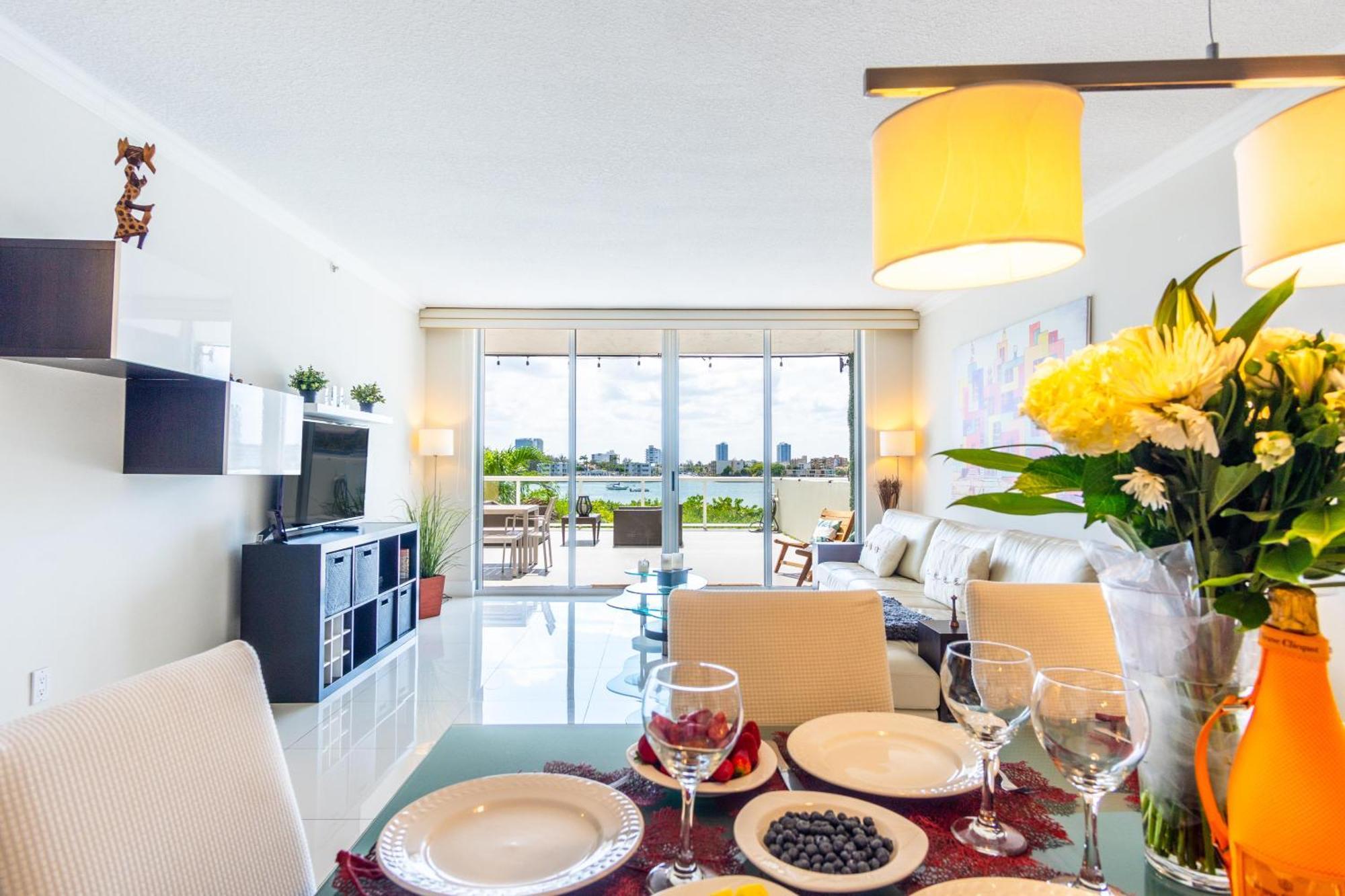 Apartment Golden Bay 33