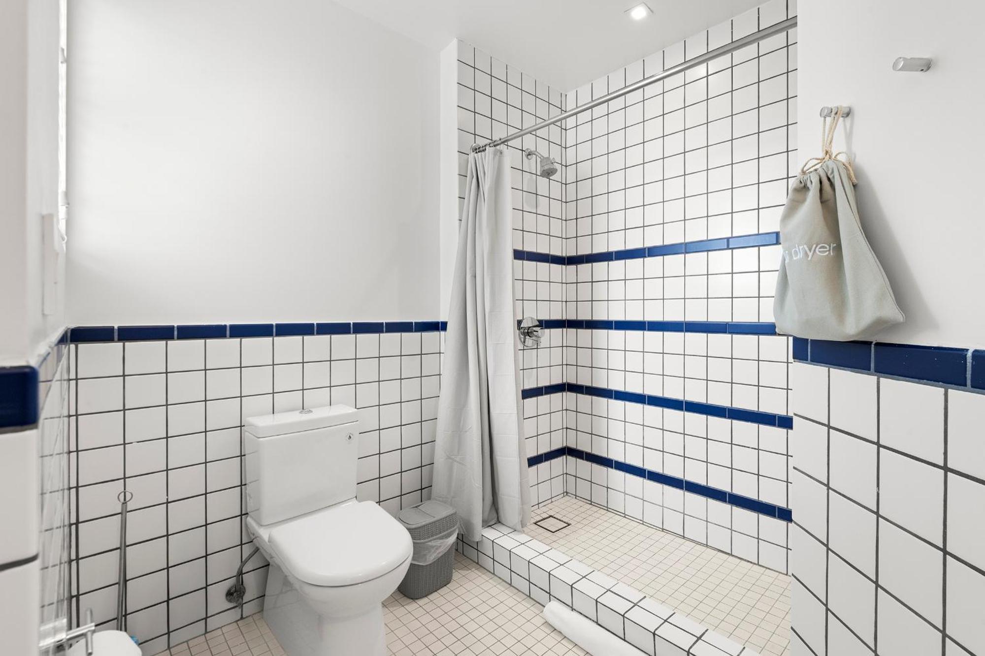 Global Luxury At The Variety 4* Miami Beach