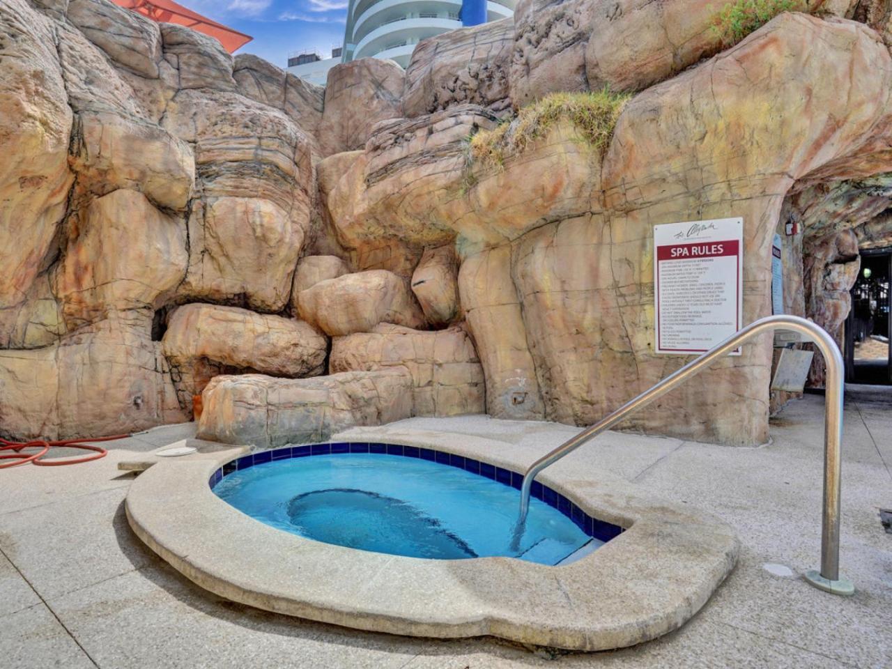 Comfortable 2-bedroom Retreat With Facilities 1108 *