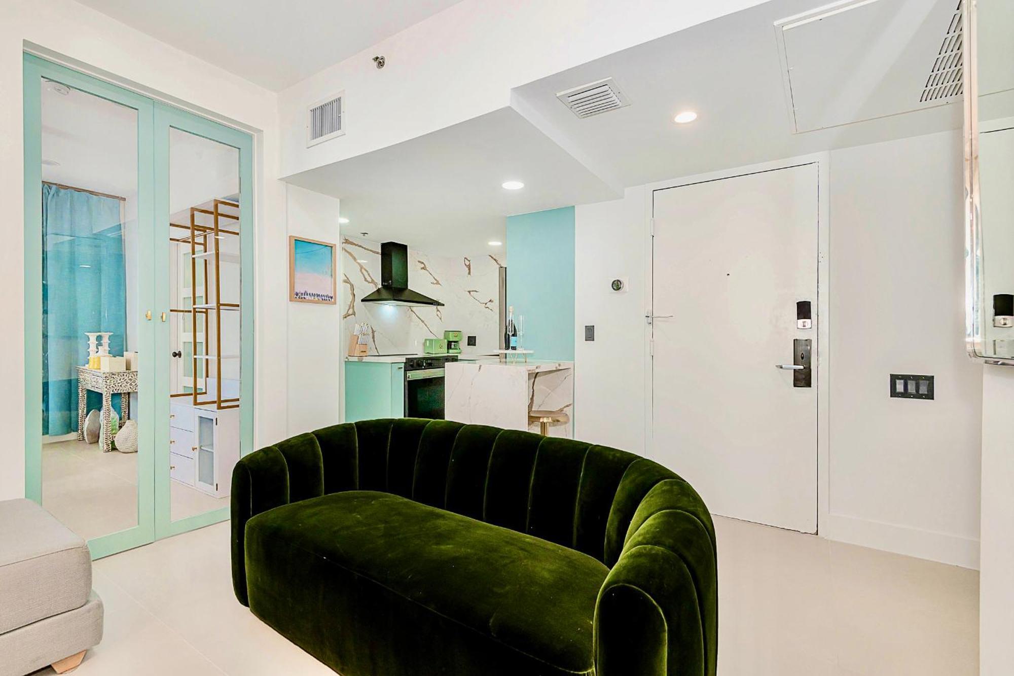 Twice The Paradise- 2 Bedroom 3 Beds Miami Beach