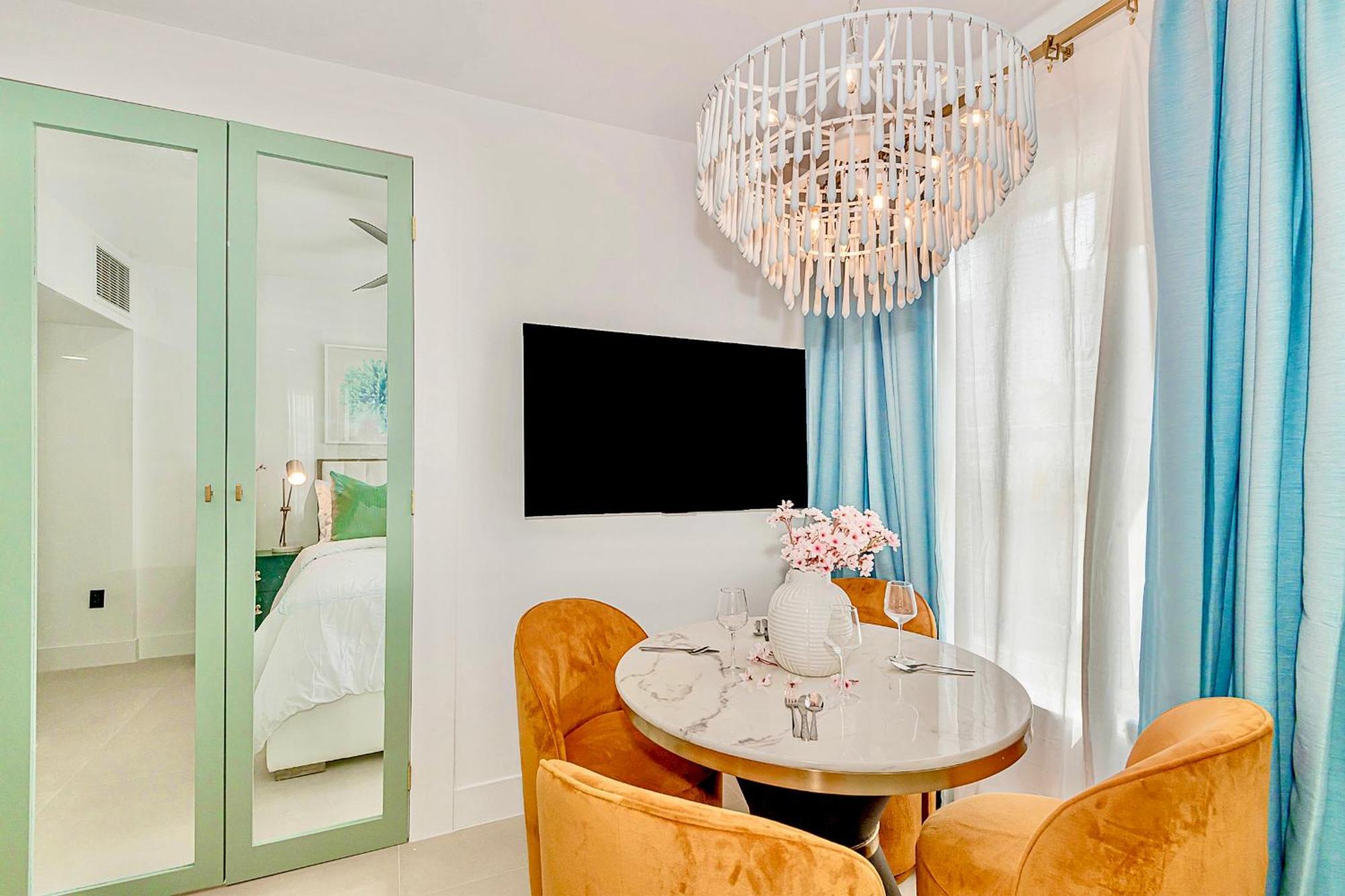 Twice The Paradise- 2 Bedroom 3 Beds *
