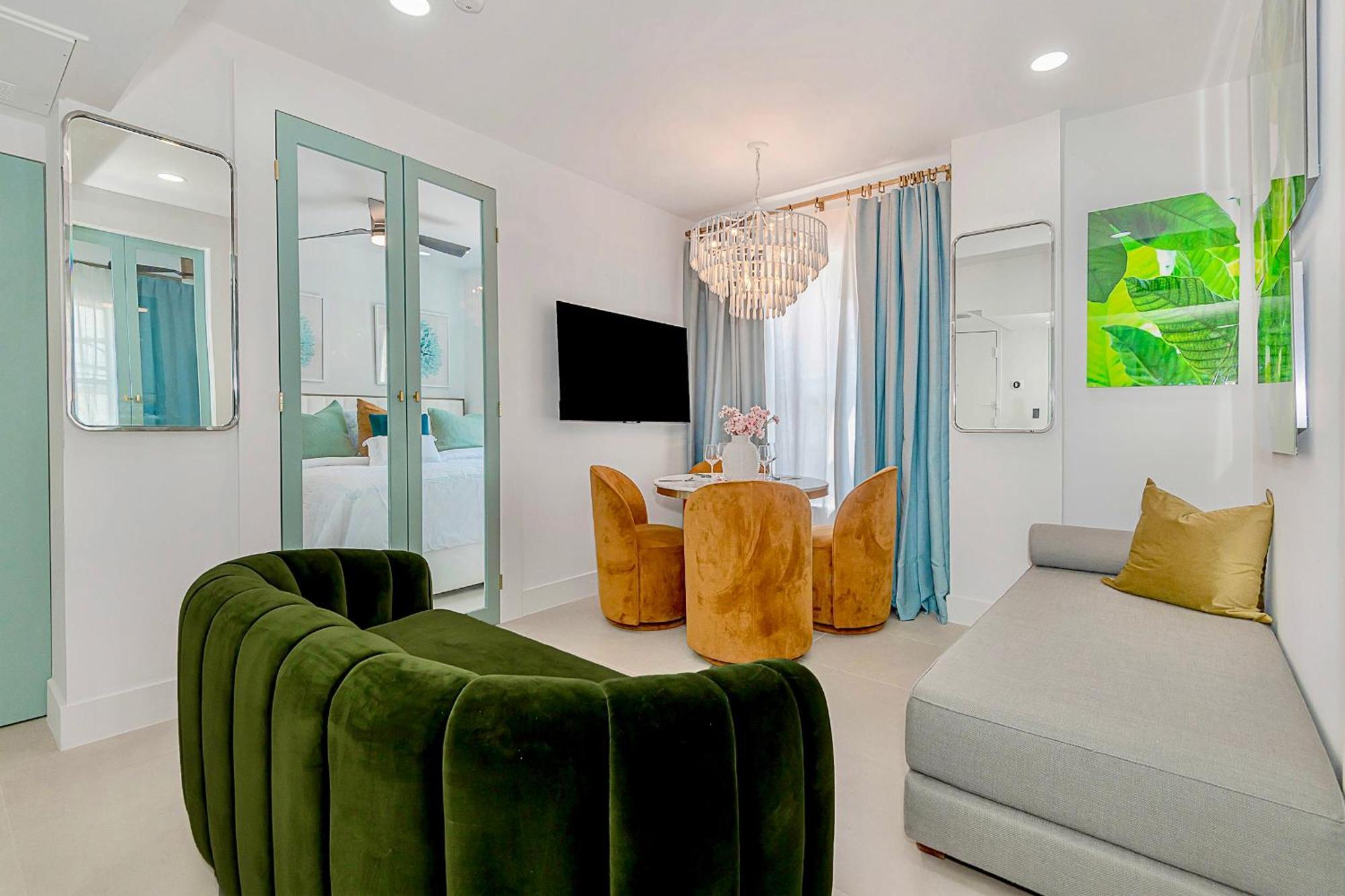Twice The Paradise- 2 Bedroom 3 Beds Aparthotel Miami Beach