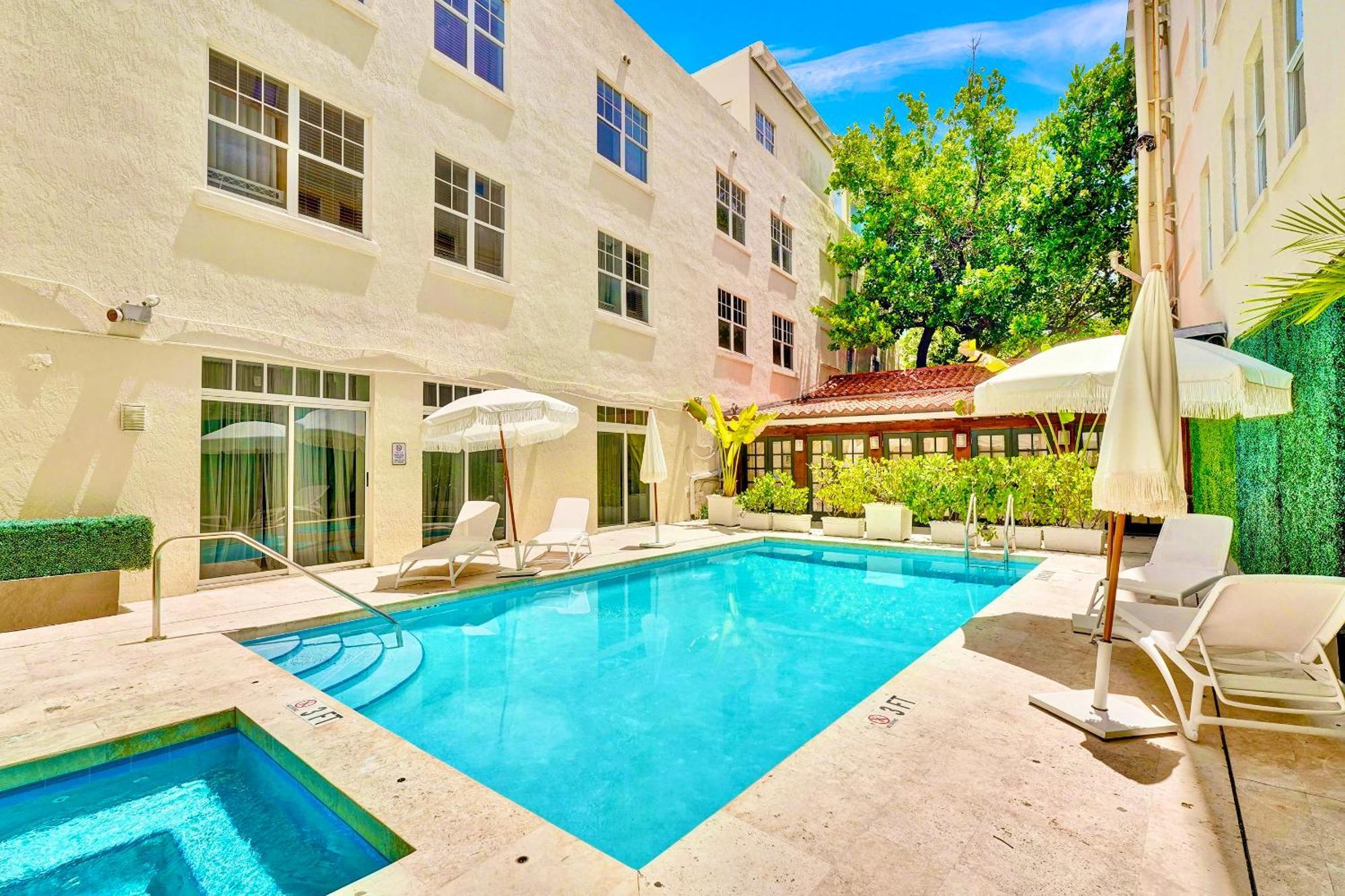 Twice The Paradise- 2 Bedroom 3 Beds Miami Beach