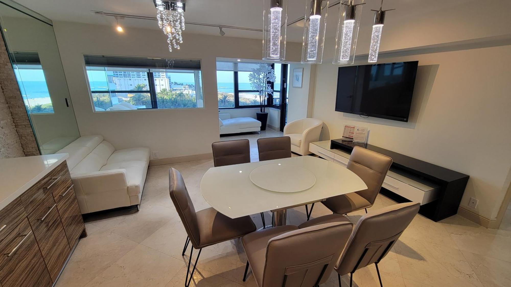 Alexander 702 Holiday home
