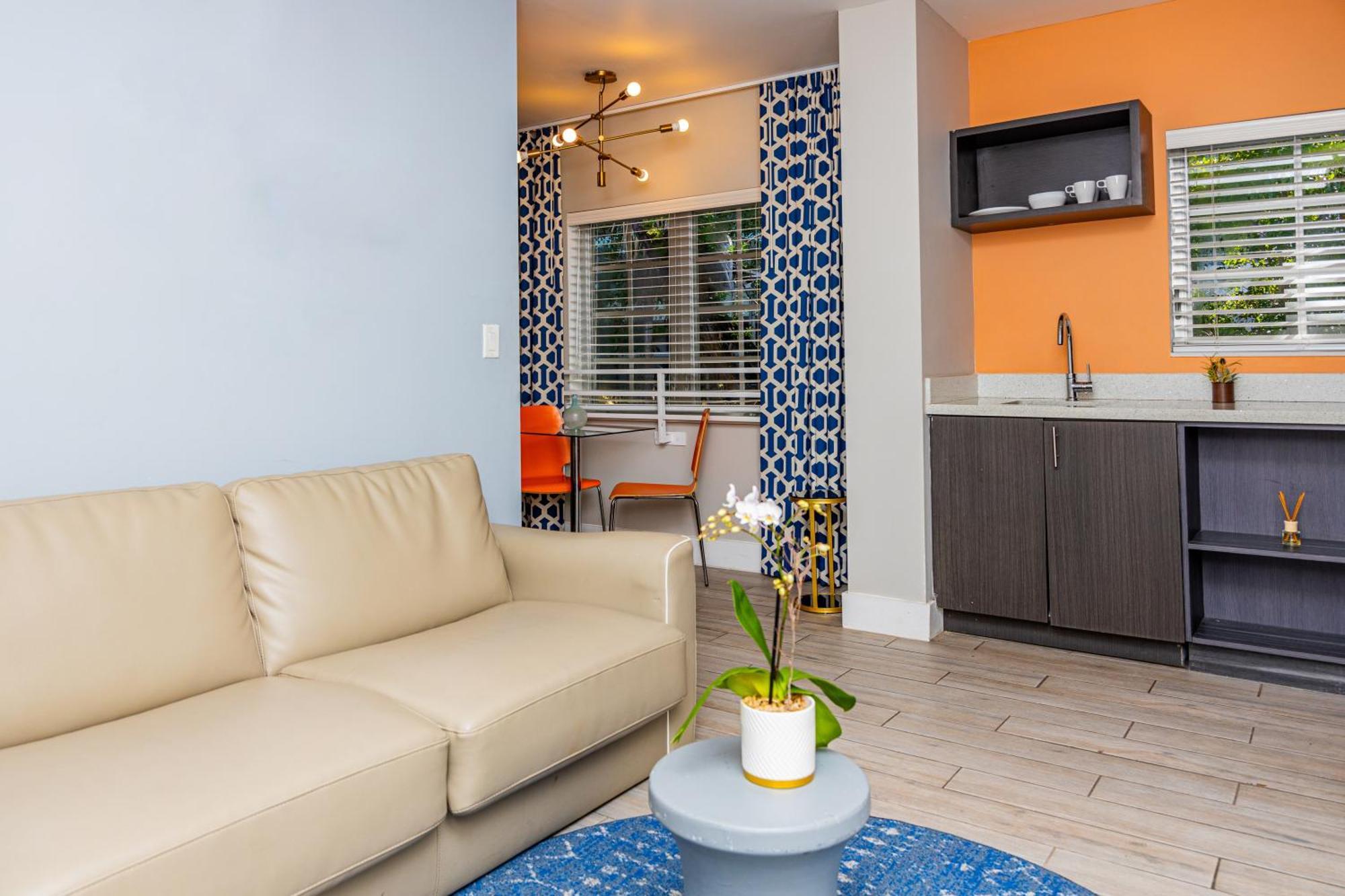 Oceanside Hotel And Suites 3* Miami Beach