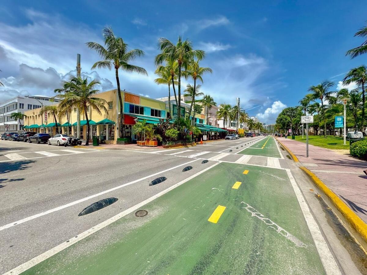 Apartment One Block From South Ocean Dr-king Bed *