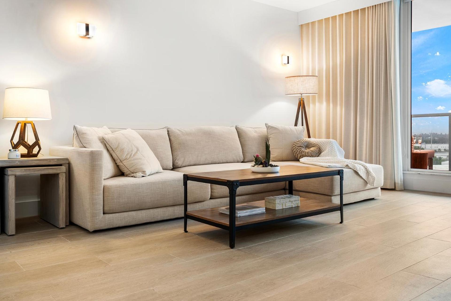 2 Bedroom Private At Roney Palace -11289 Apartment