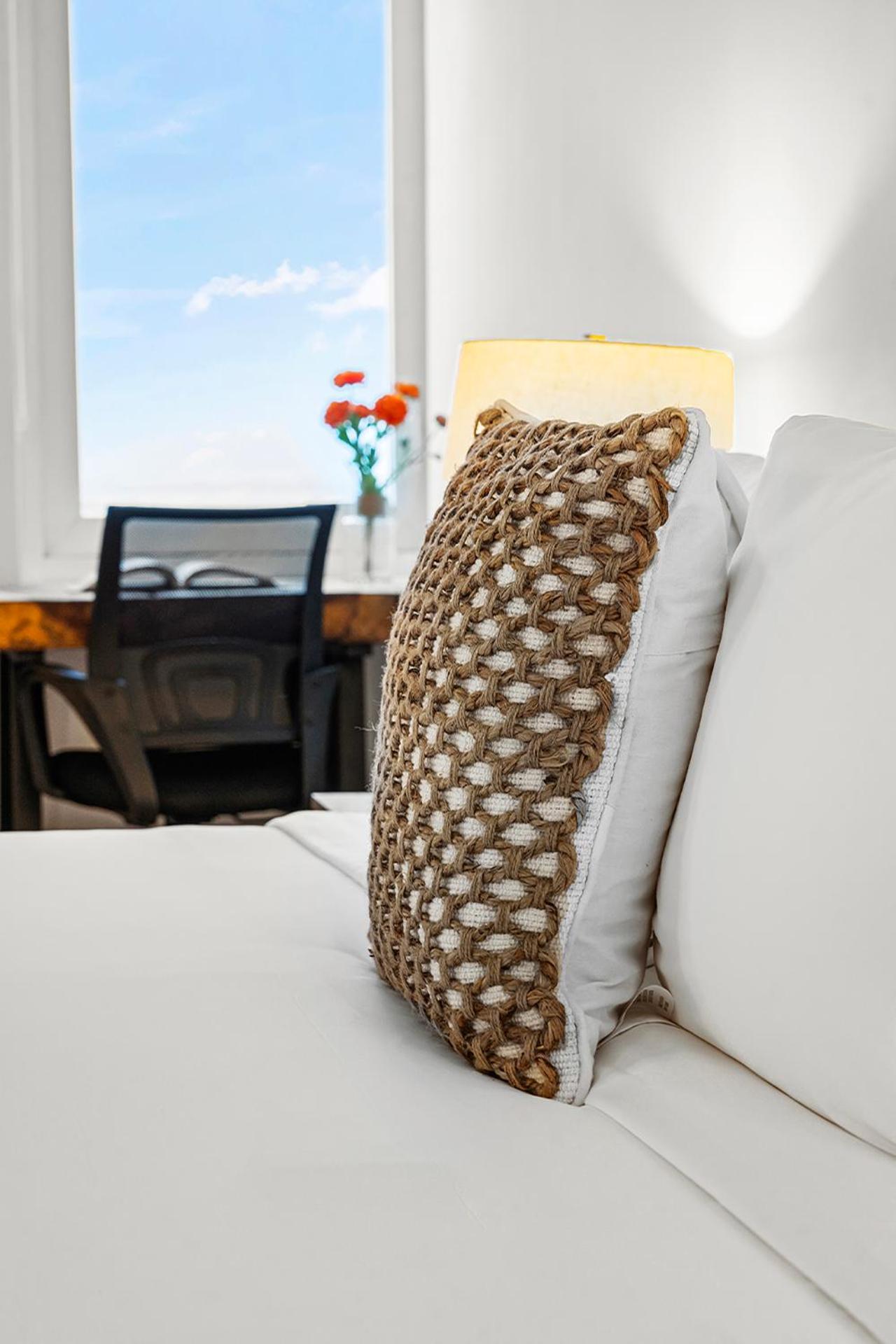 Apartment 2 Bedroom Private At Roney Palace -11289
